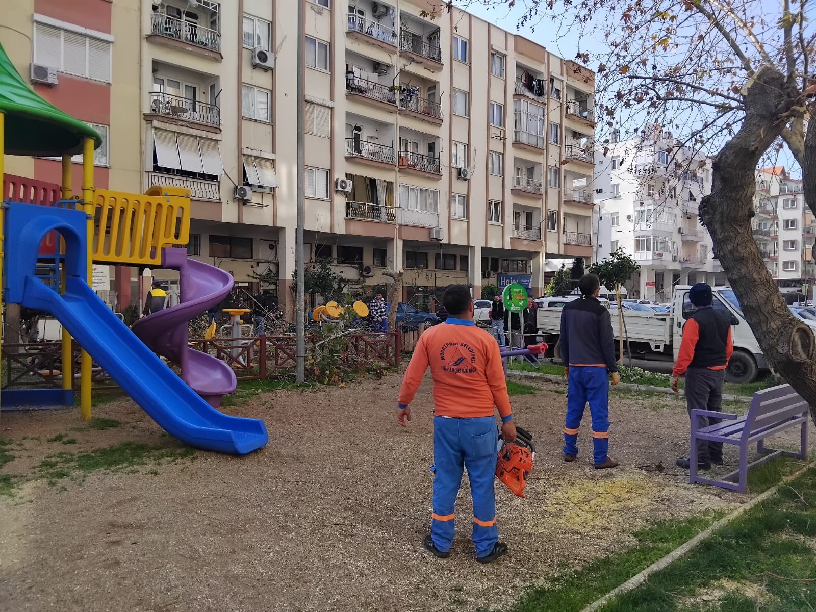 Muratpaşadan Park Temizliği (2)