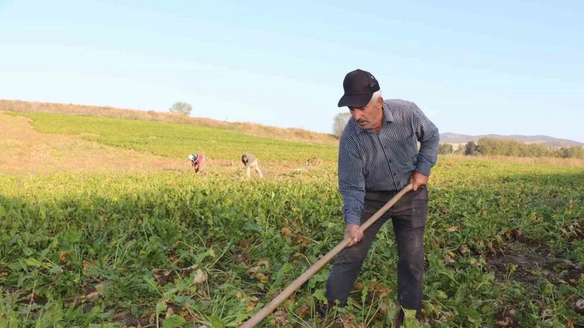 Vatandas Bu Kis Yiyecek Bulamayacak Ciftci Borc Bataginda Qspz