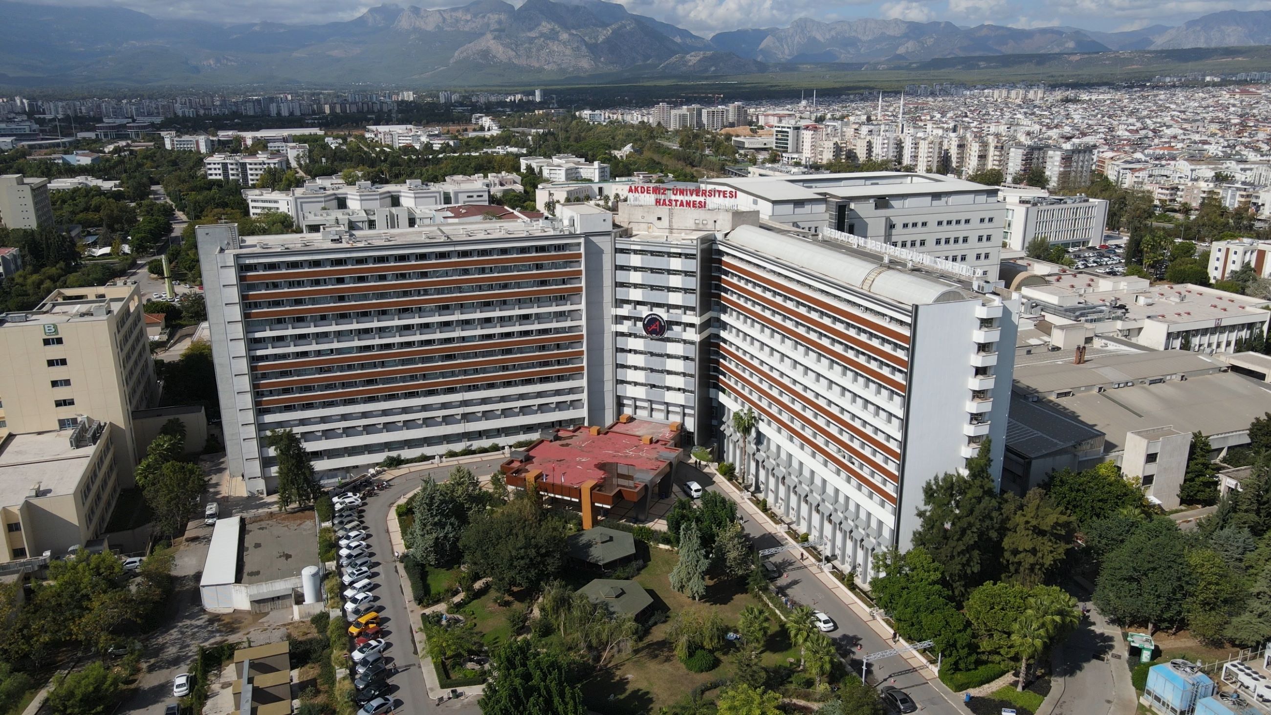 Akdeniz Üniversitesi (1)-14