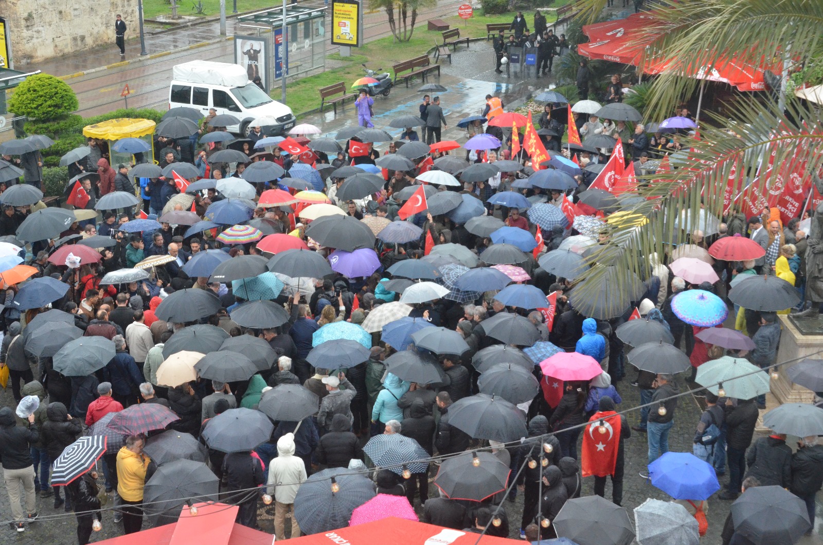 Antalya İbb Başkanı Ekrem İmamoğlu Için Sokağa Döküldü (2)