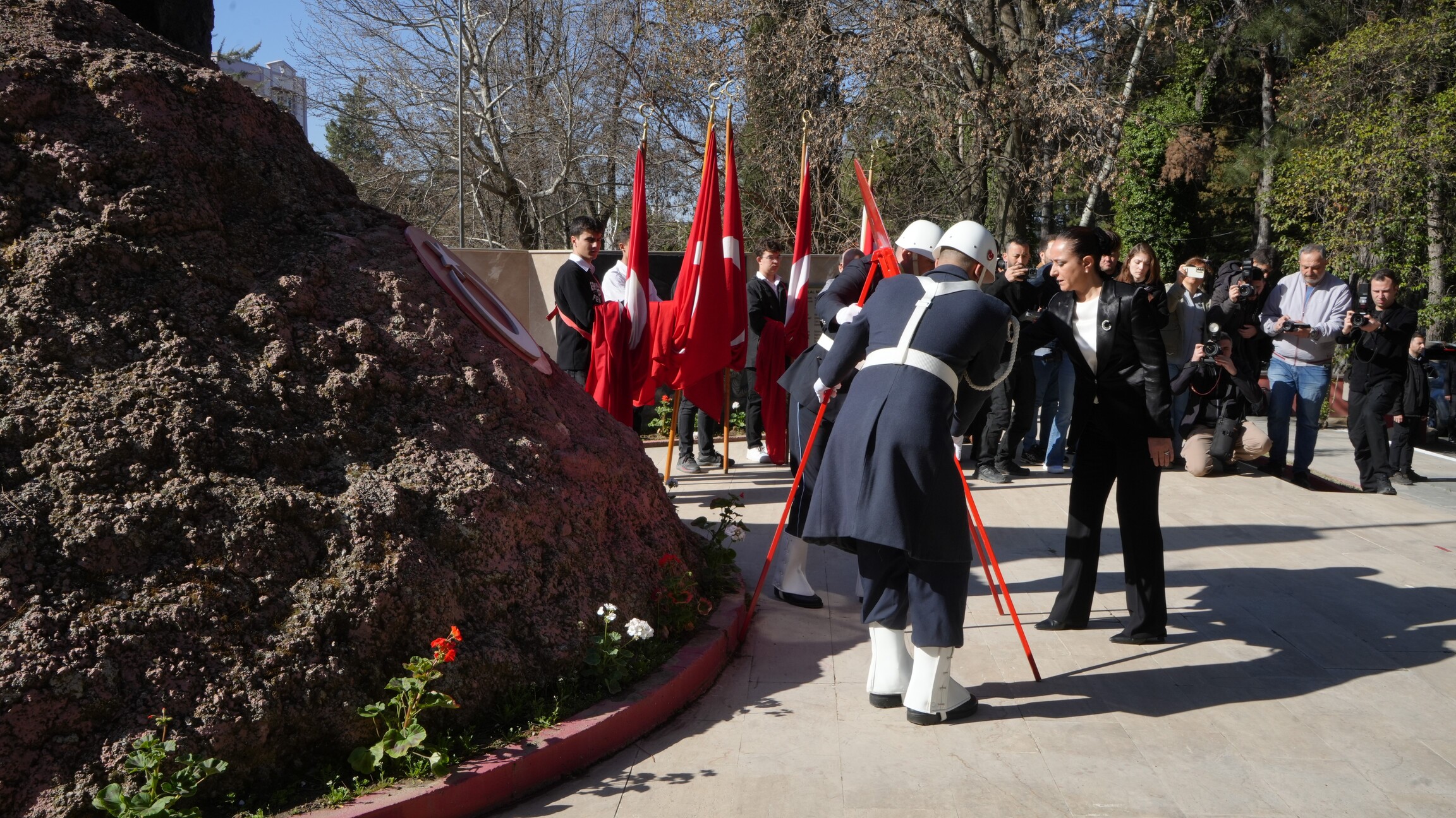 Burdur'da 18 Mart Şehitleri Anma Ve Çanakkale Deniz Zaferi'ni Unutmadı (1)