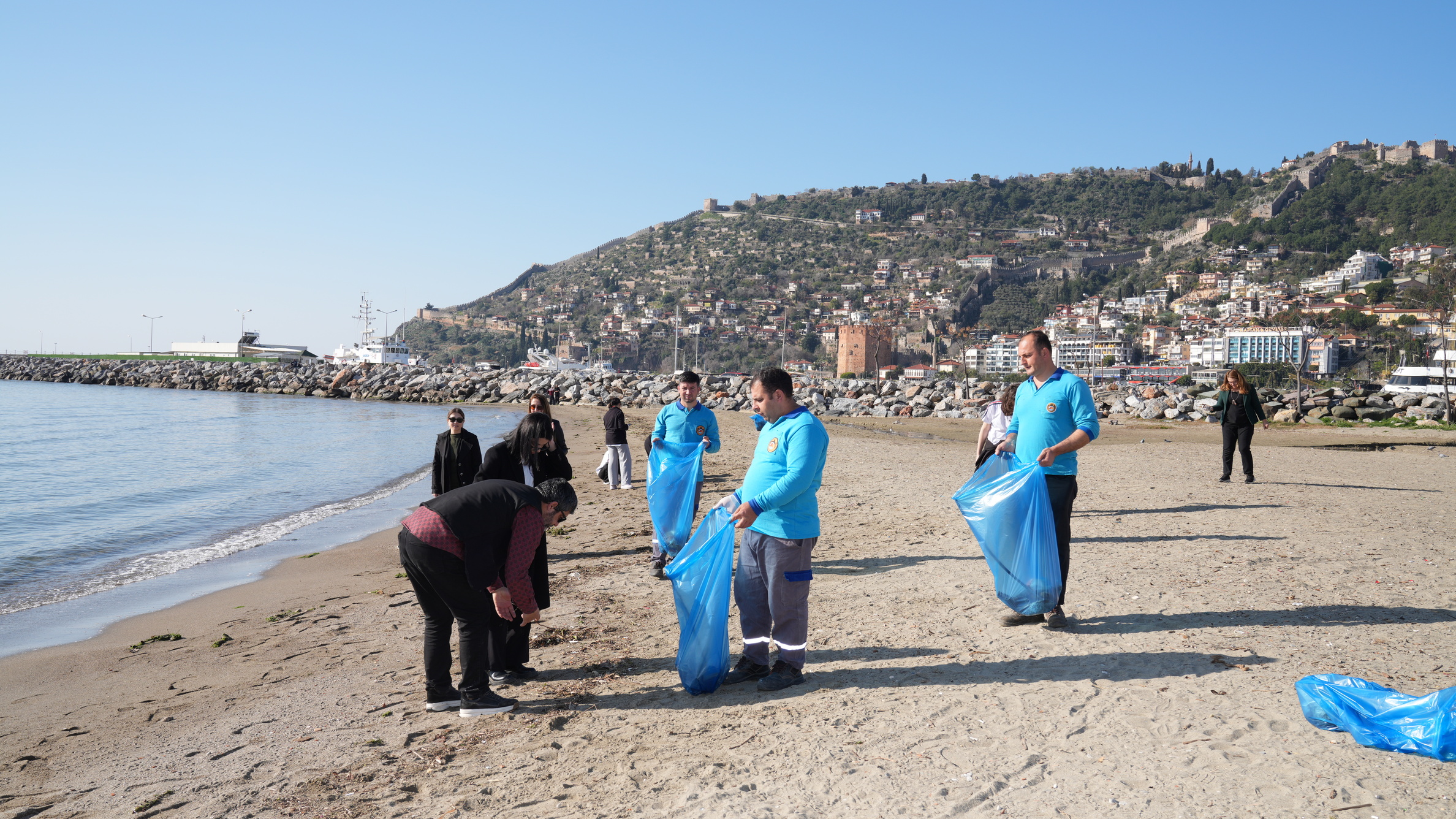 Hm Alanya'da Dört Mevsi̇m Temi̇z Deni̇z (9)