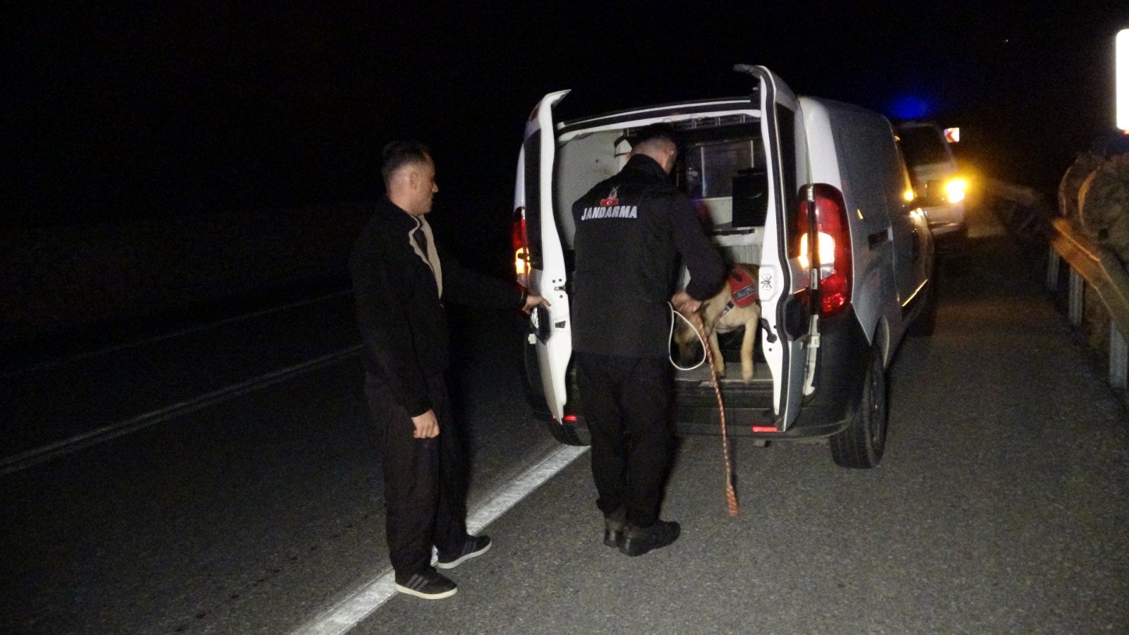 Kaza Yaptıktan Sonra Yakınlarına ‘Kanserim' Diye Mesaj Atıp Ortalıktan Kayboldu (4)