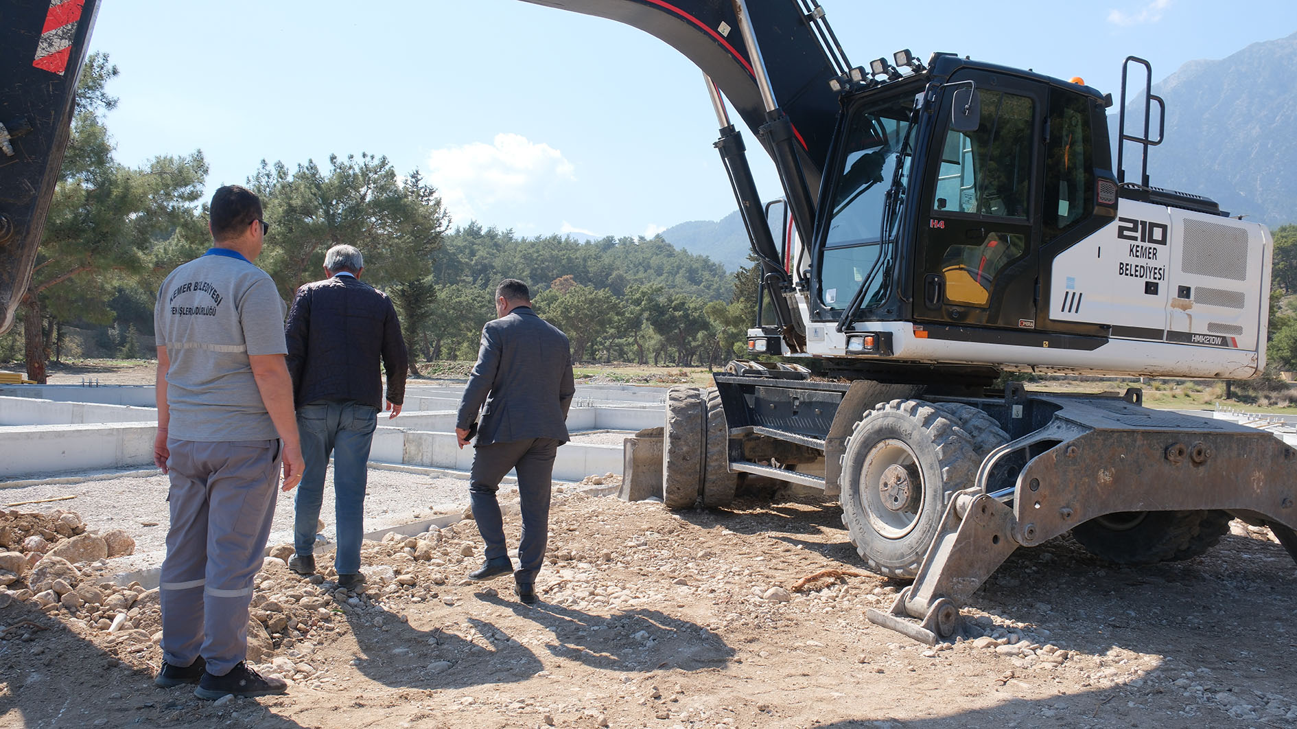 Kemer Tekirova’da Altyapı Çalışmaları (1)