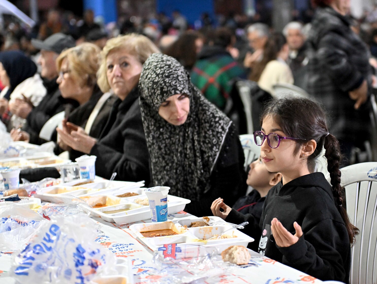 Muratpaşa Belediye Başkanı Uysal; “Halkın Başka Çıkışı Yok” (1)