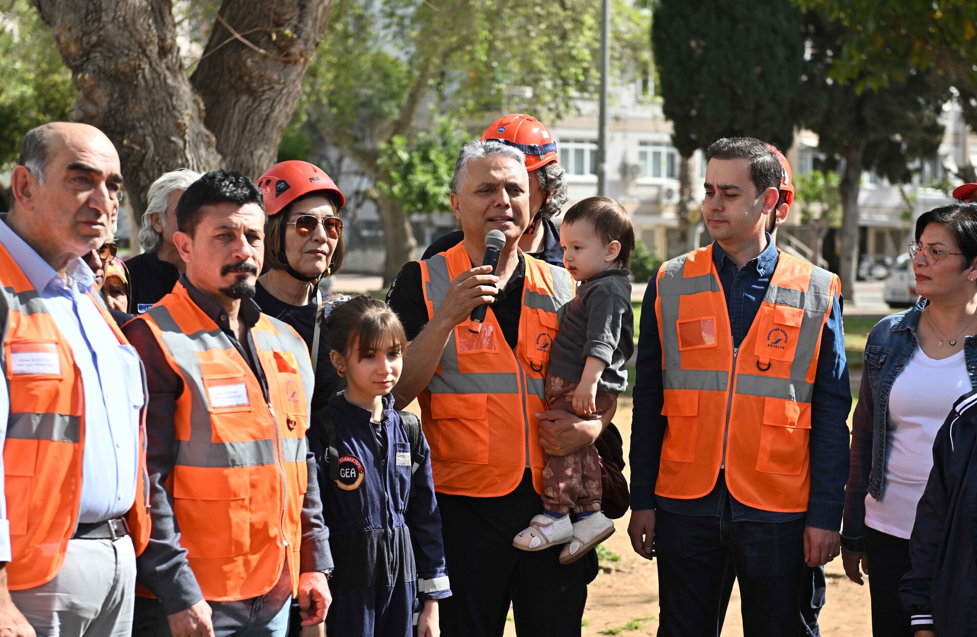 Muratpaşa Belediyesi Düşmeye Bastı… Tatbikat Gerçeği Aratmadı (2)