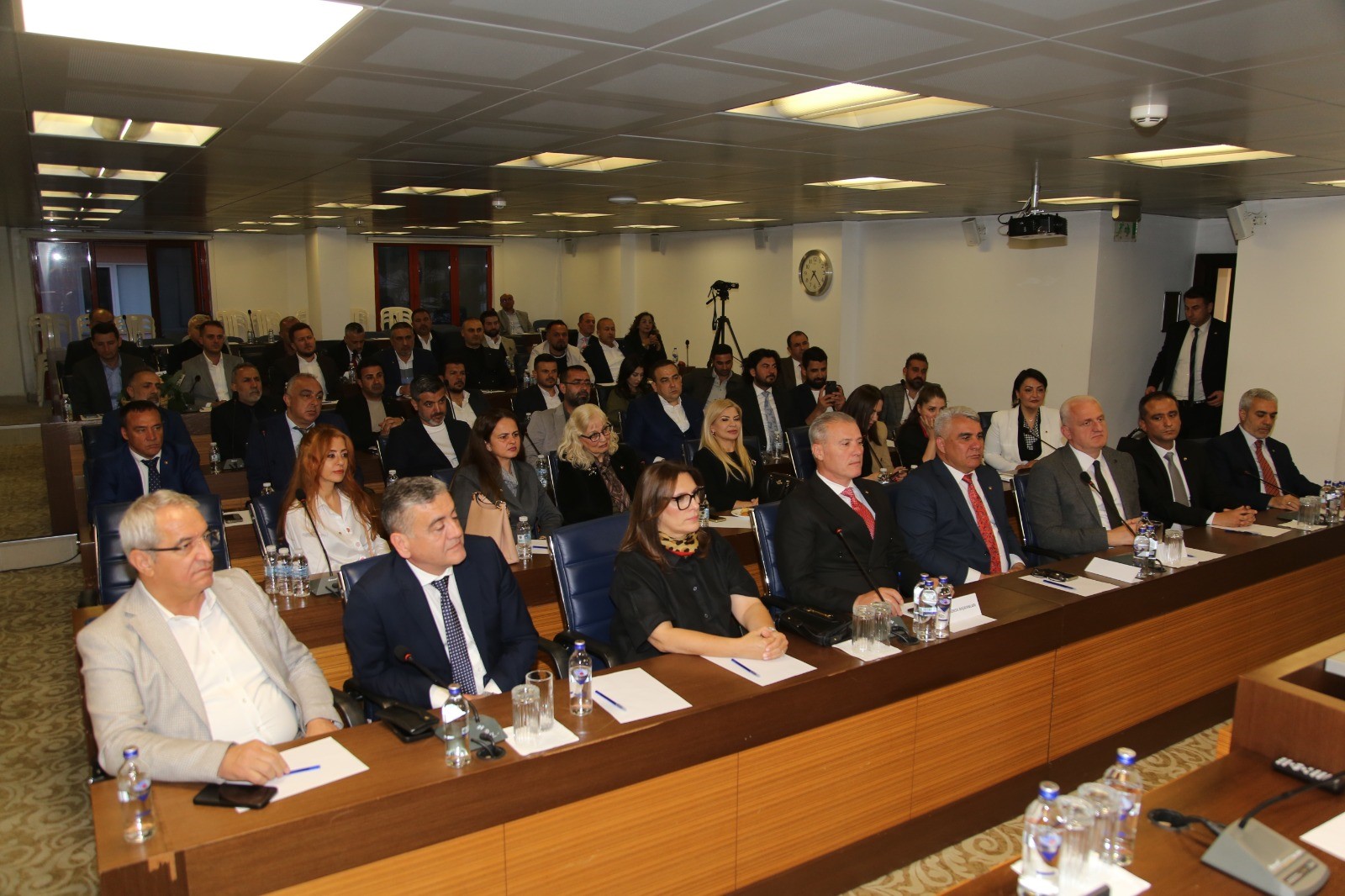 Hisarcıklıoğlu 367 Oda Ve Borsanın Içinde Altso Yüz Akımız’’ (4)
