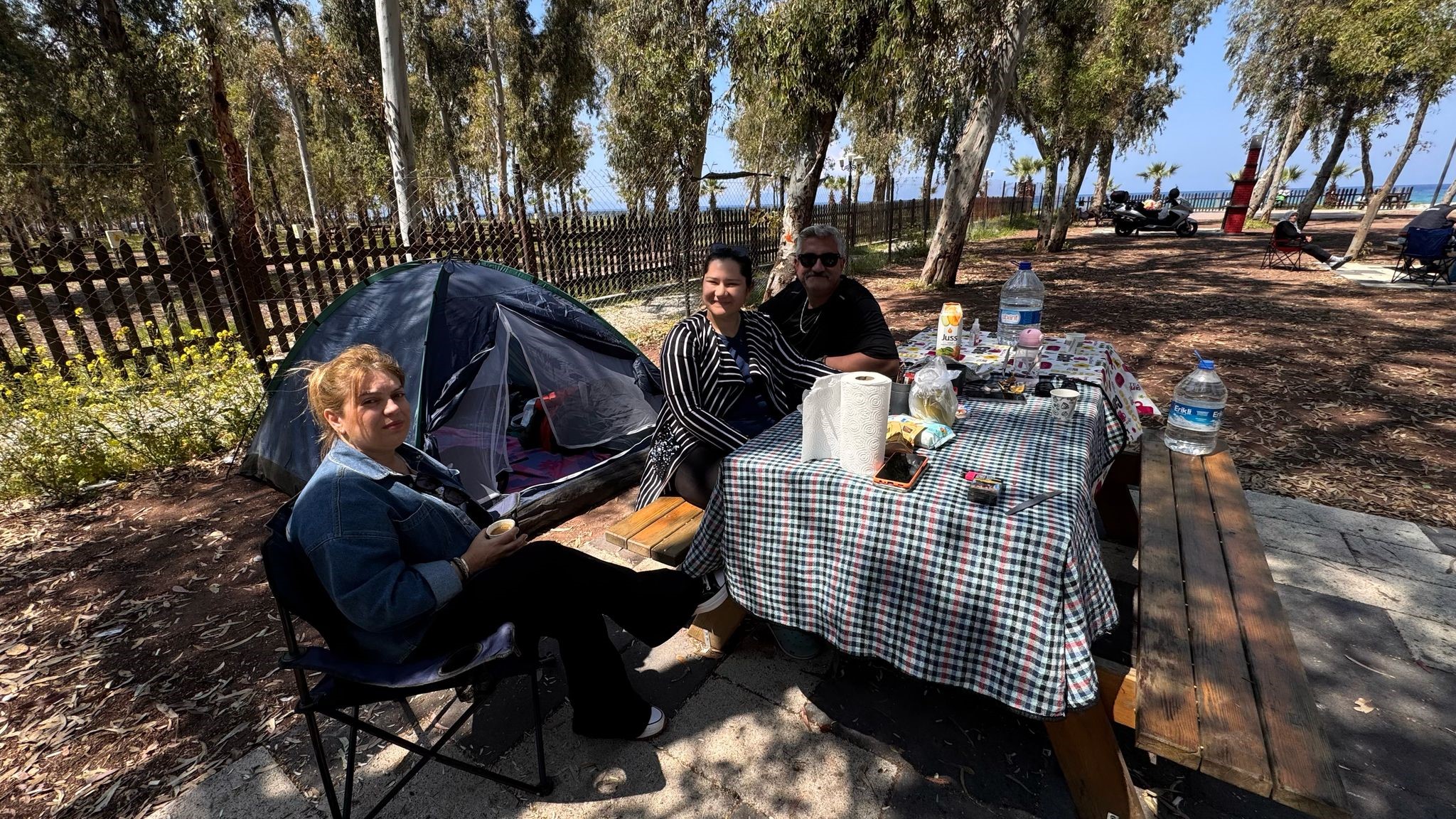 Kuşadası Sevgi Plajı, Piknikçilerin Yeni Buluşma Noktası Oldu (4)