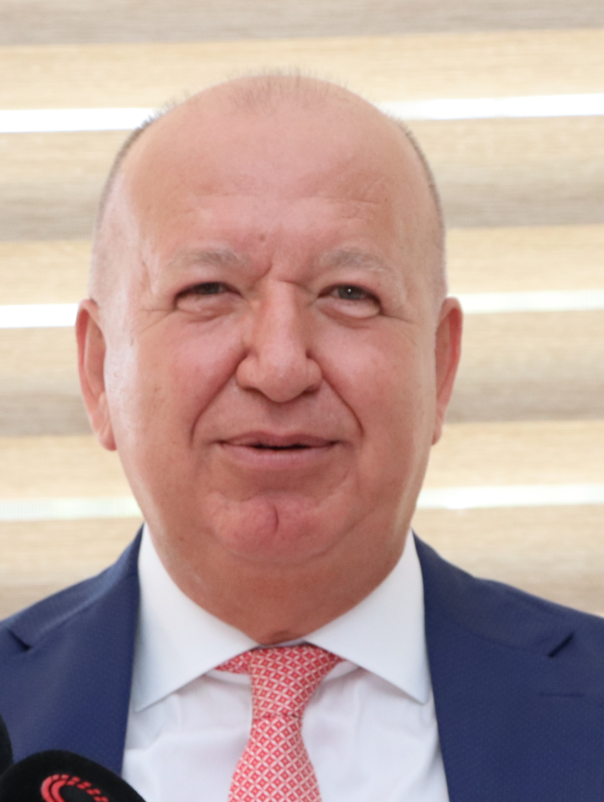Adamlık Desri