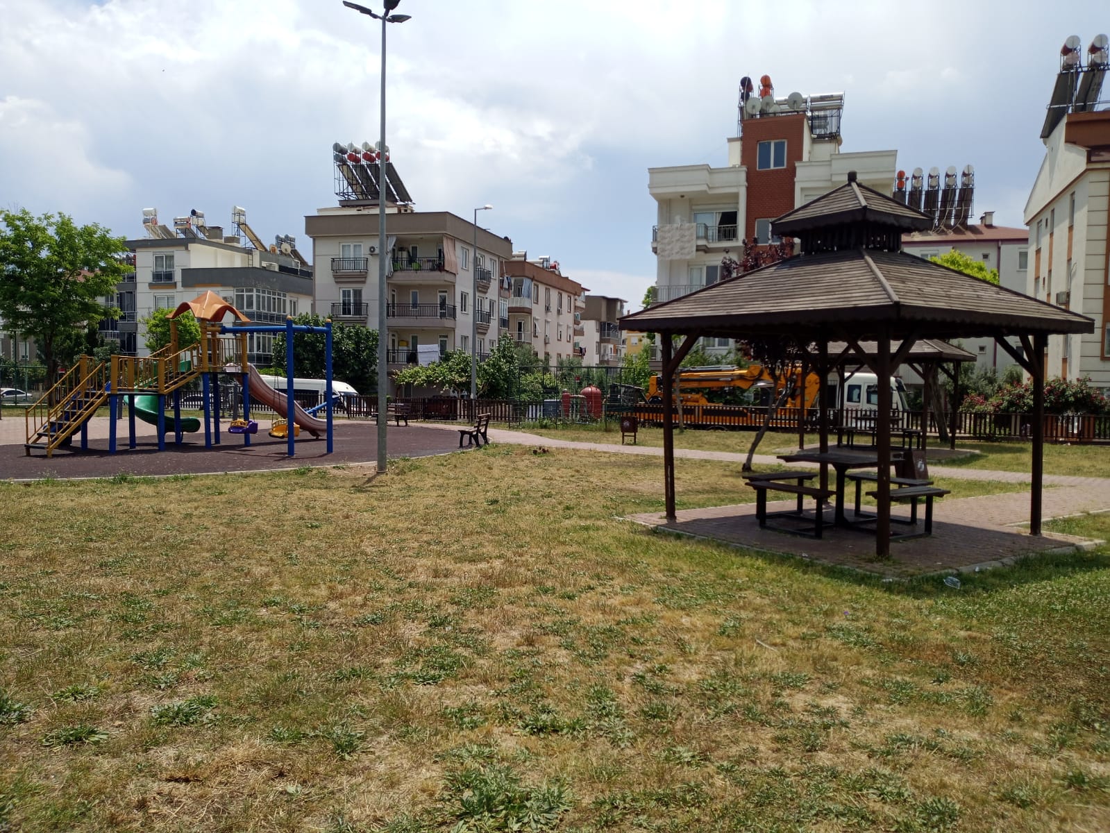 Ahatlı Parkında Uyuşturucu Sorunu (5)