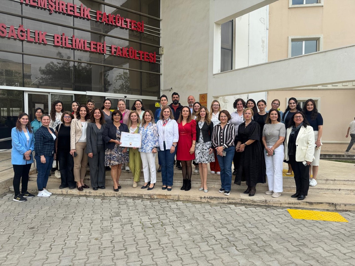 Akdeniz Üniversitesi Hemşirelik Fakültesi’ne 5 Yıllık Akreditasyon (1) (Large)