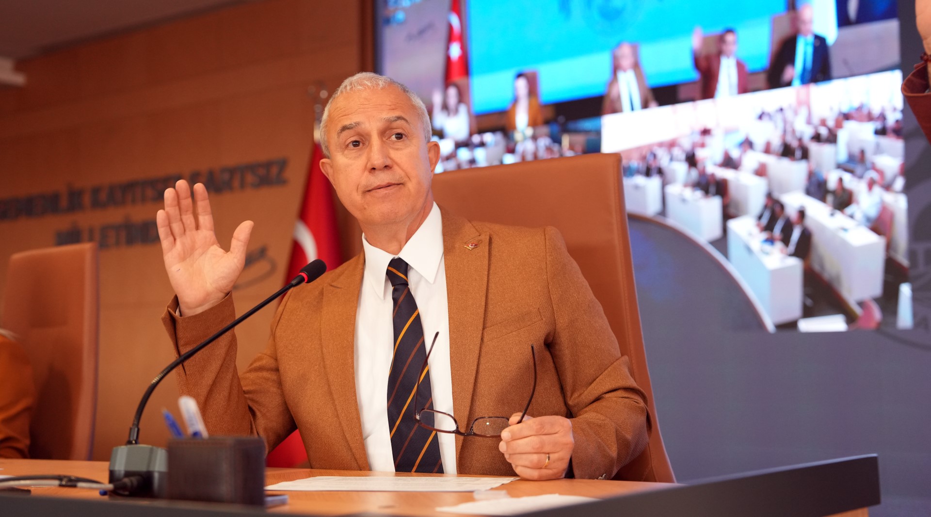 Alanya Belediye Başkanı Iddialara Cevap Verdi (6) (Large)