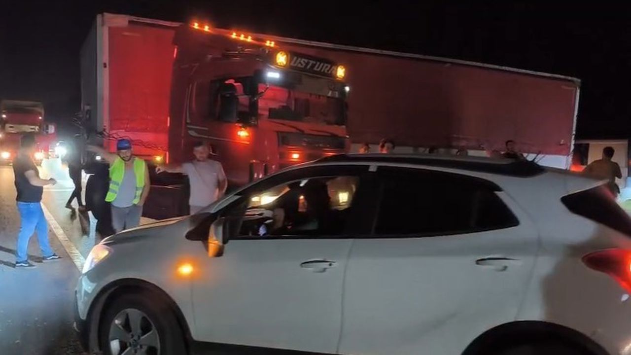 Alanya Gazipasa Yolu Trafige Kapandı . (2)