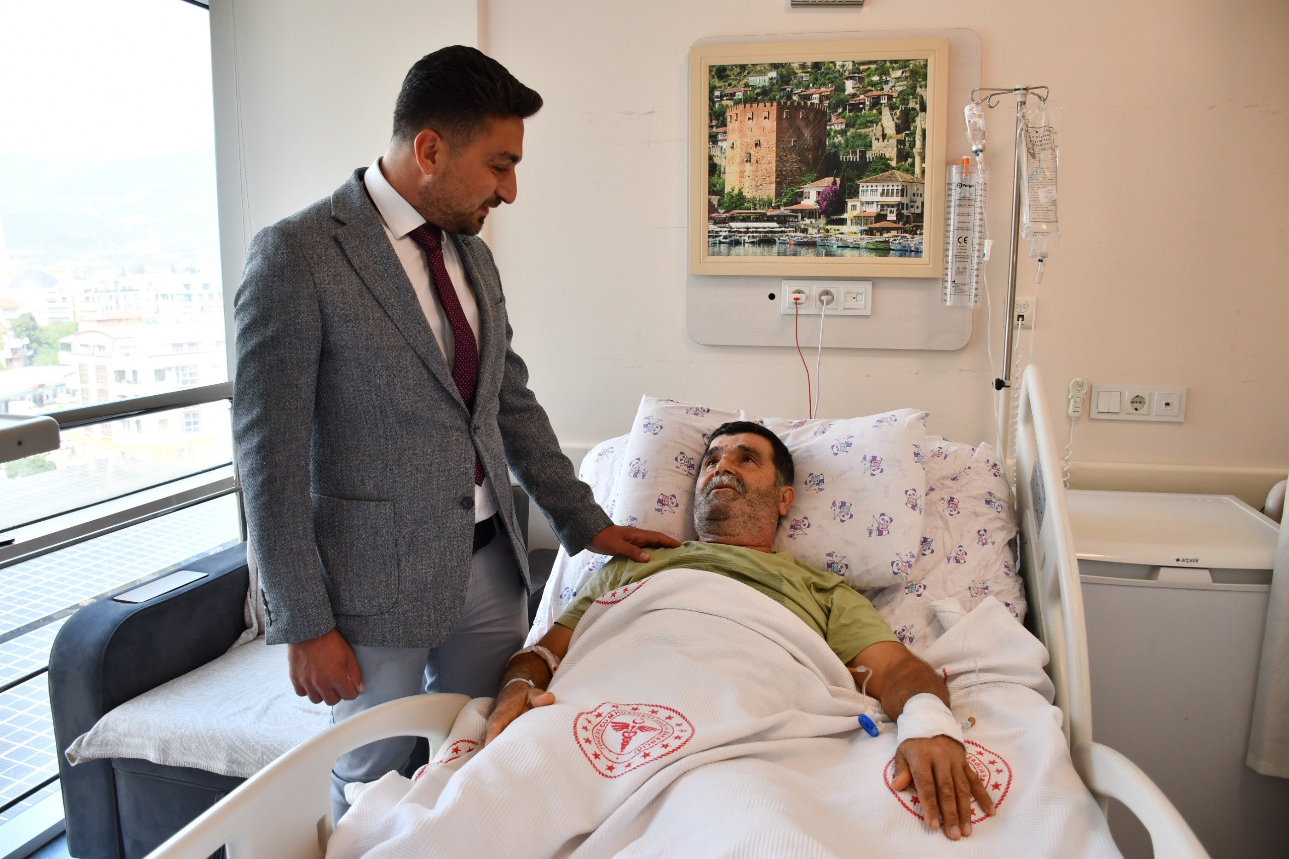Alanya’da Mikro Cerrahi Yöntemle Doku Nakli Yapıldı (4)