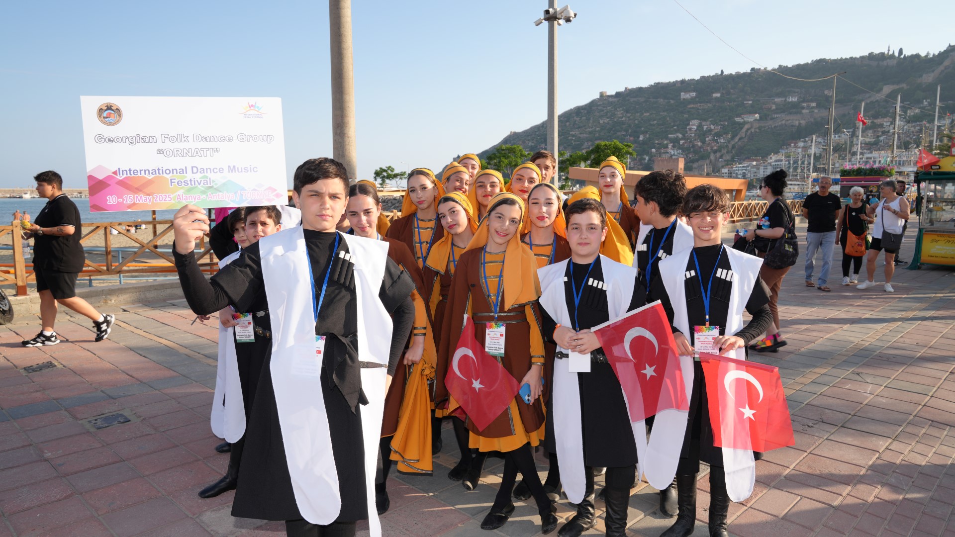 Alanya’da Uluslararası Halk Dansları Ve Müzik Festivali Coşkusu (5) (Large)