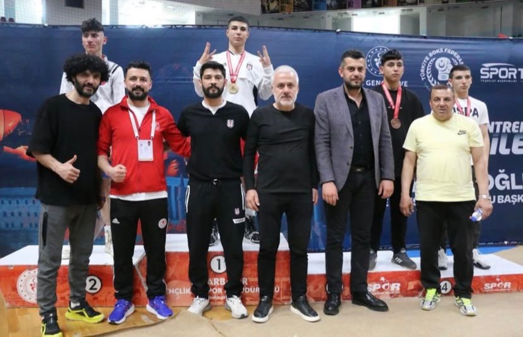 Alanyalı Genç (1)