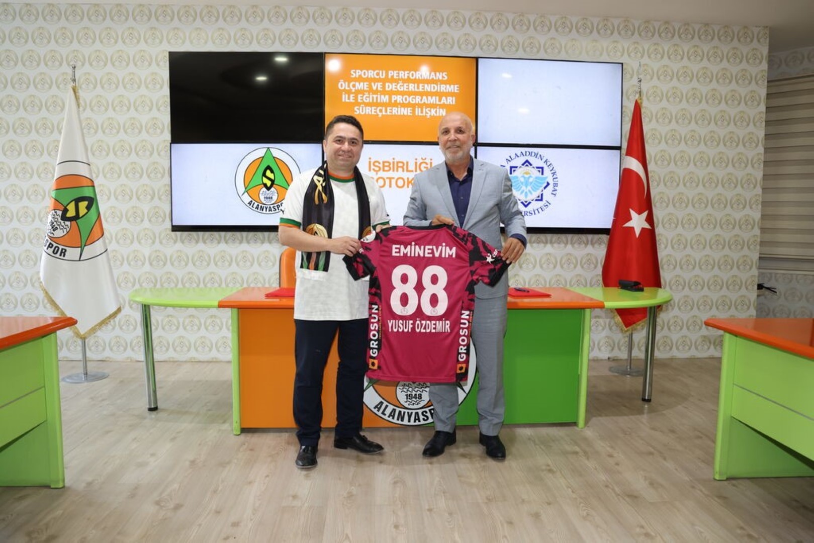 Alkü Işbirliği (3)