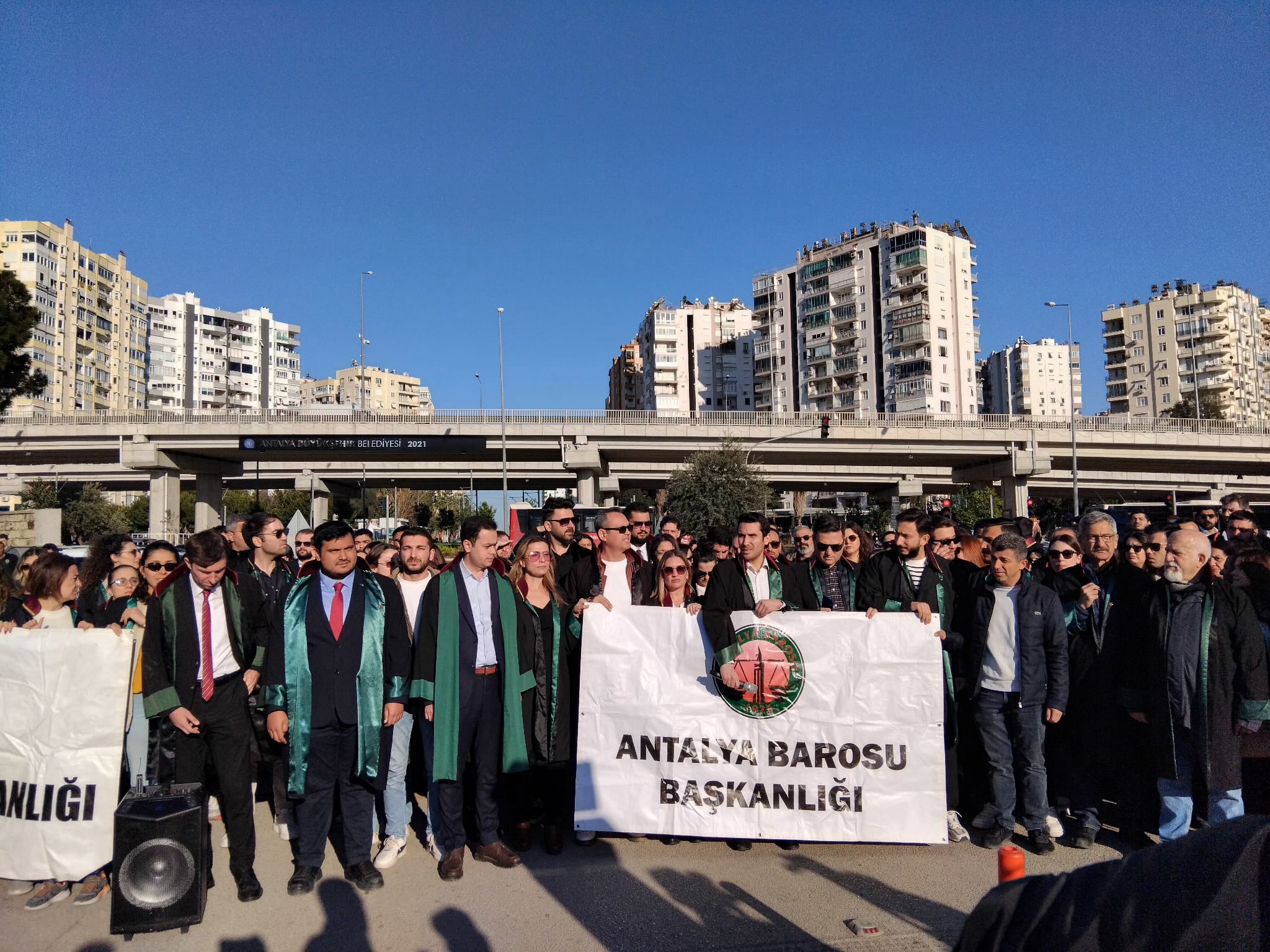 Antalya Barosu’ndan Tutuklu Gençlere Umut Mektubu (2)
