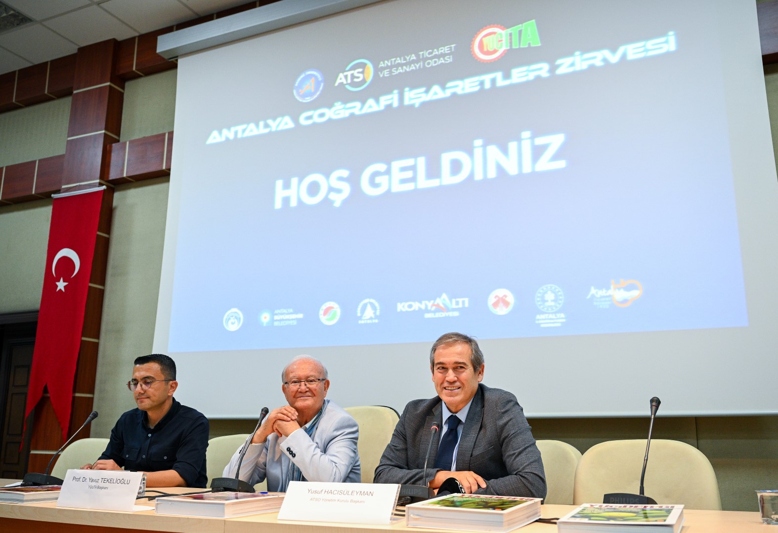 Antalya Coğrafi İşaretler Zirvesi Akdeniz Üniversitesi'nde Gerçekleşti (2) (Large)