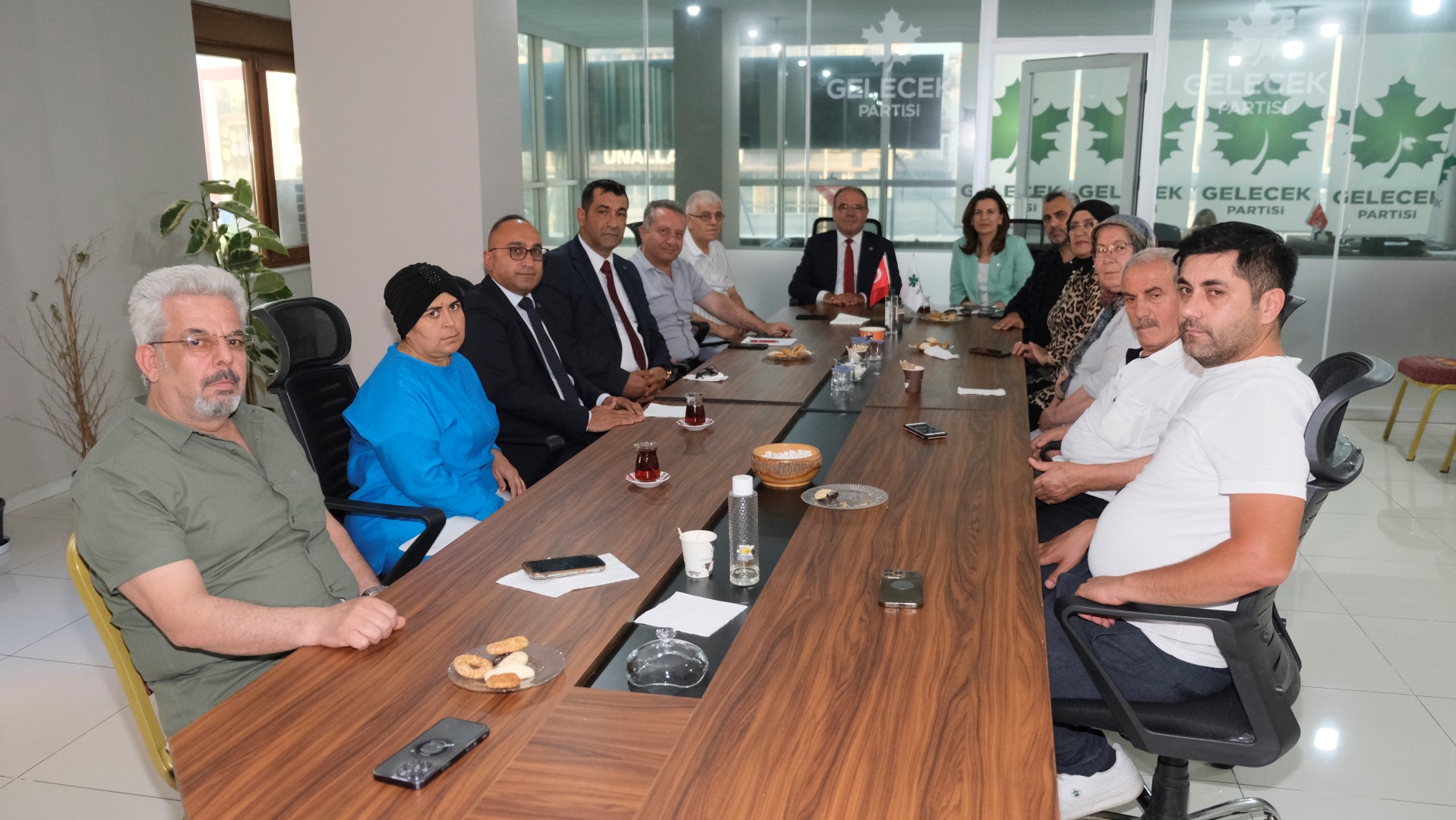 Antalya Için Ortak Çalışma Gelecek Partisi Ve Deva Partisi Bir Araya Geldi (2) (Large)