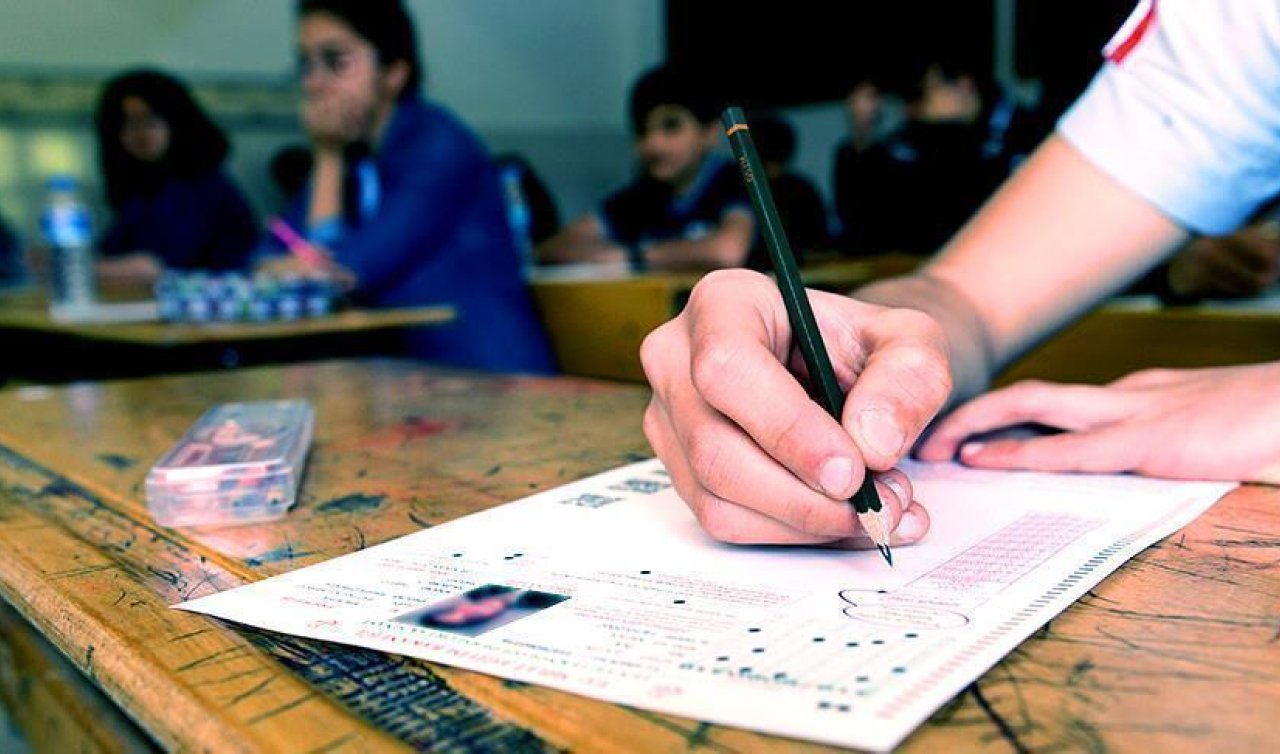 Antalya’dan Sınav Çıkışı; ‘Üniversite Sınavı Kalkmalı’ (1)-1