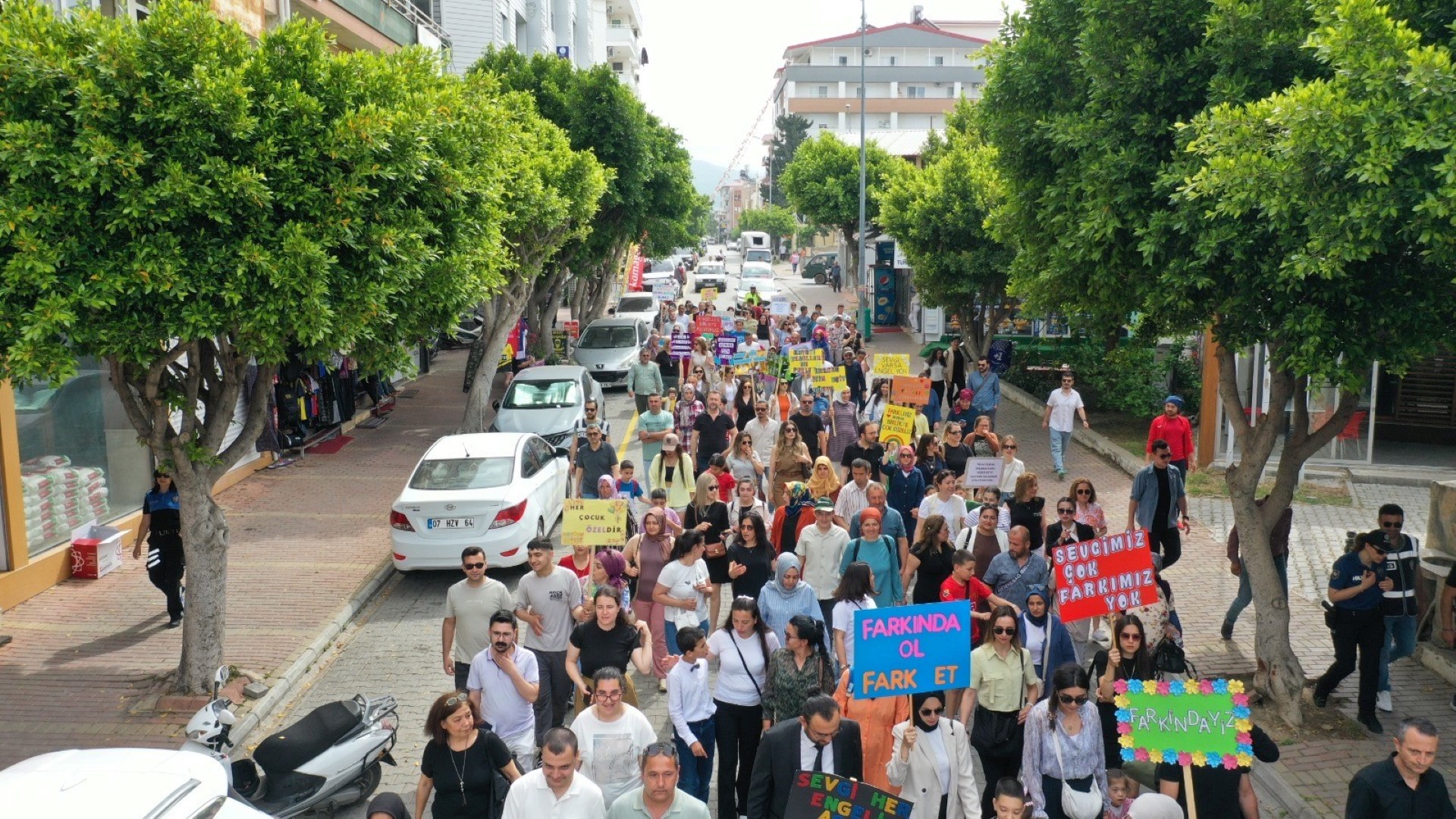 Antalya’nın O Ilçesindeki Engelliler Hakları Için Sokağa Döküldü (2) (Large)