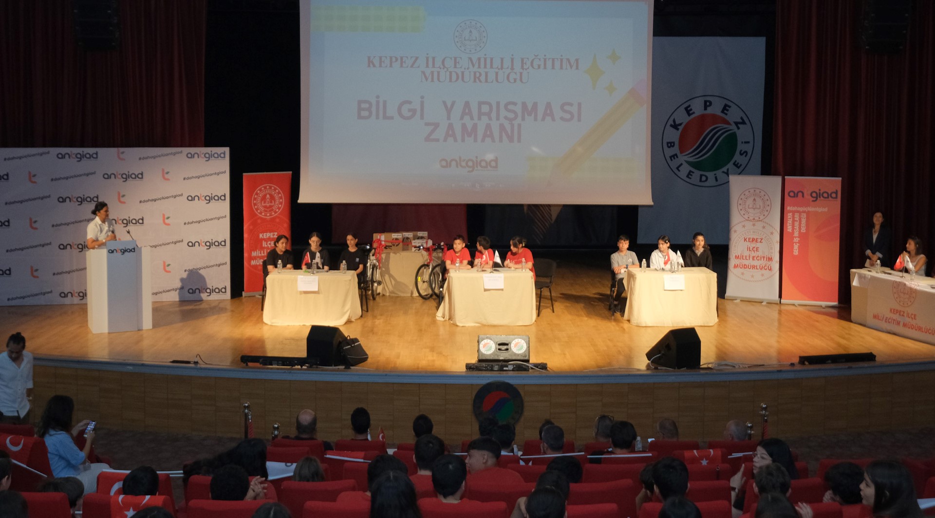 Antgiaddan Gelecege Yatirim Bilgi Yari 724525 214113 (Large)