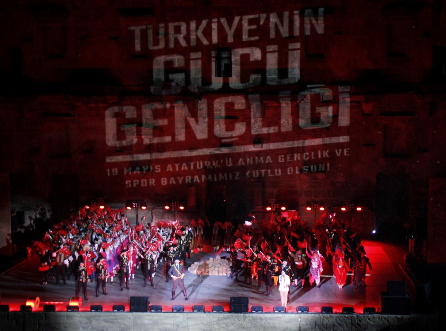 Aspendosta Genclik Ve Spor Gosterisi 720455 213002 (Large)