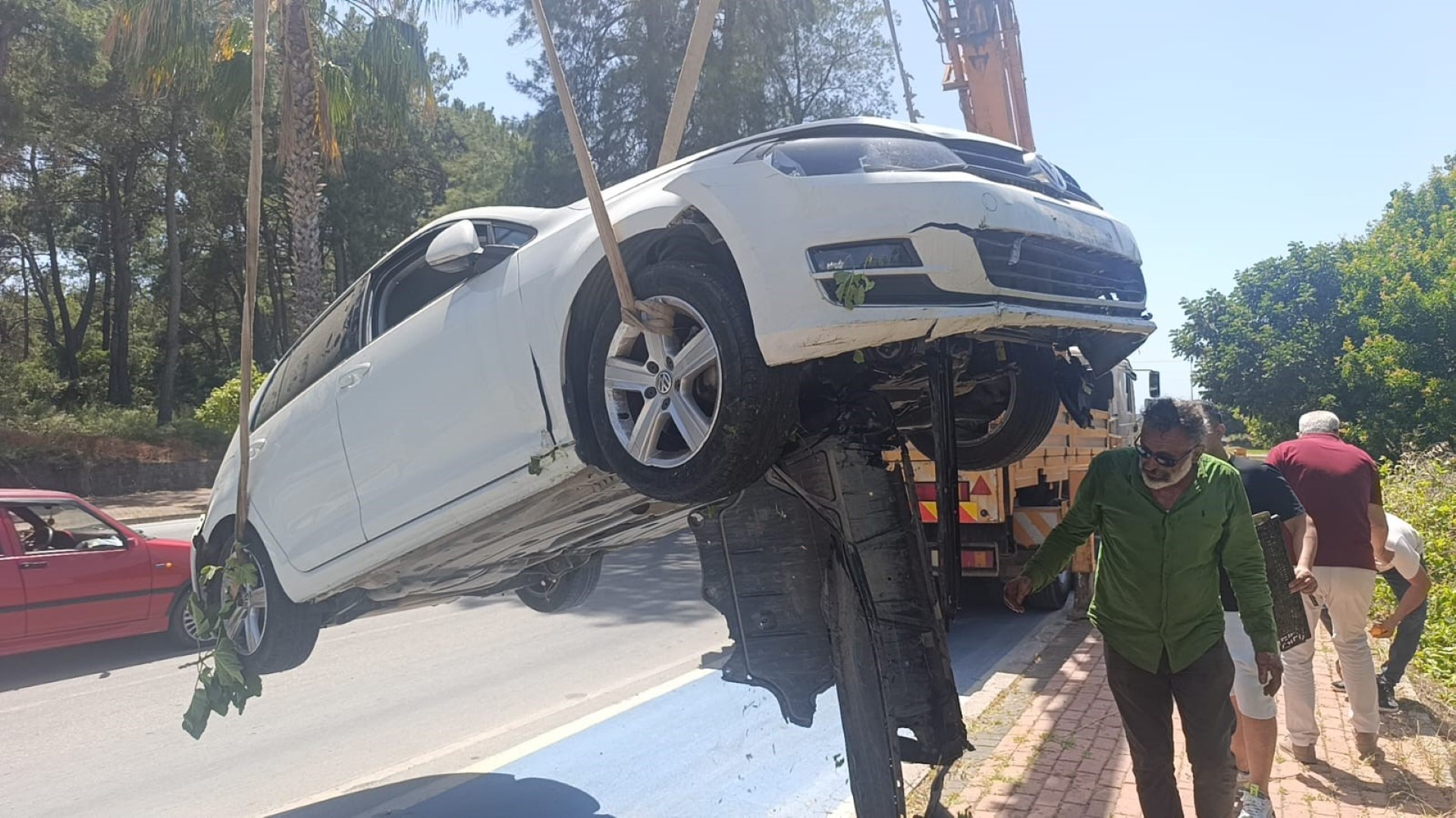 Bahçe Sahibinin 'Kazalar Sebebiyle Bahçeme Ev Yapamıyorum' Isyanı (1) (Large)