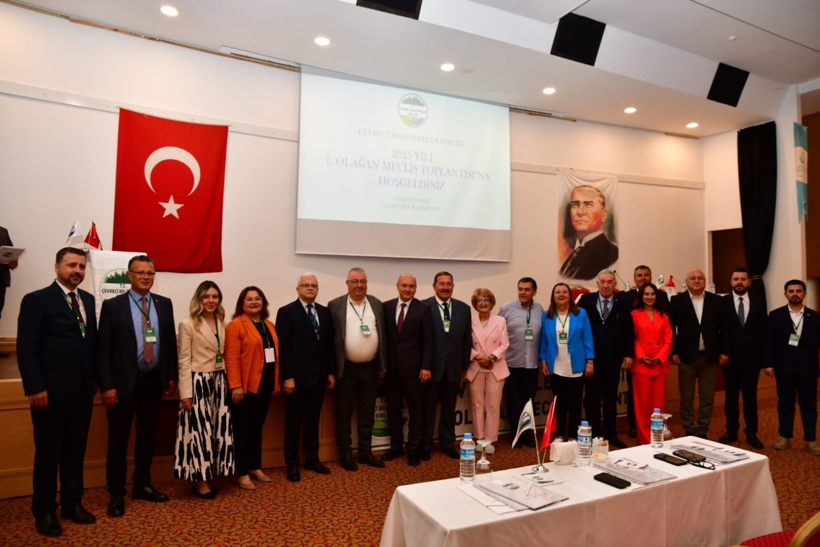 Başkan Gençay, Çevreci Belediyeler Birliği’ne Encümen Üyesi Seçildi (3)