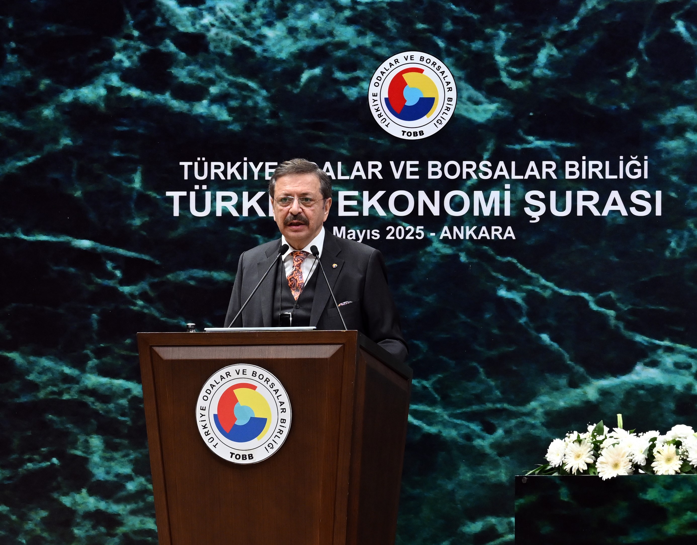 Başkan Kasapoğlu, Ekonomi Şurasında Konuştu; Sanayici Direniyor, Destek Şart (4)