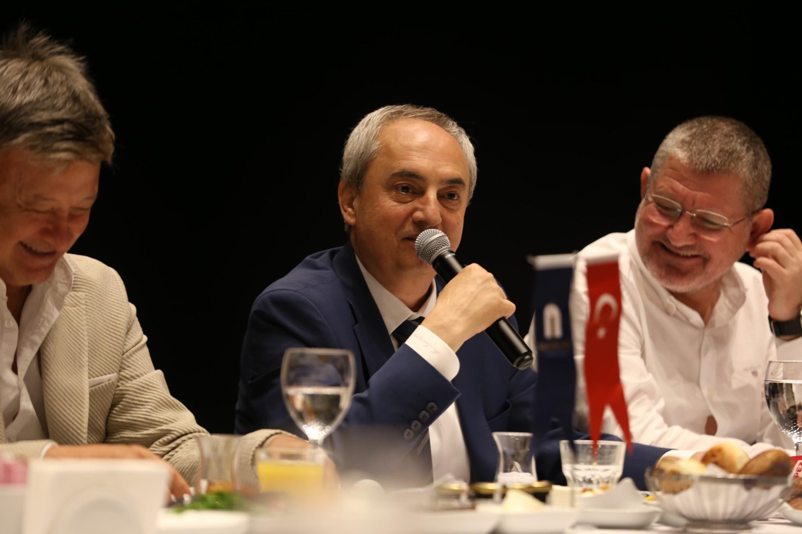 Baskan Kocagozden Sosyal Belediyecilik Vurgusu 4 (Large)
