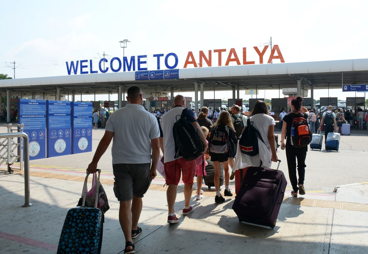 Bayram Tatili Kaç Gün Tatil Planlarını Bütçeler Şekillendirecek (2) (Large)