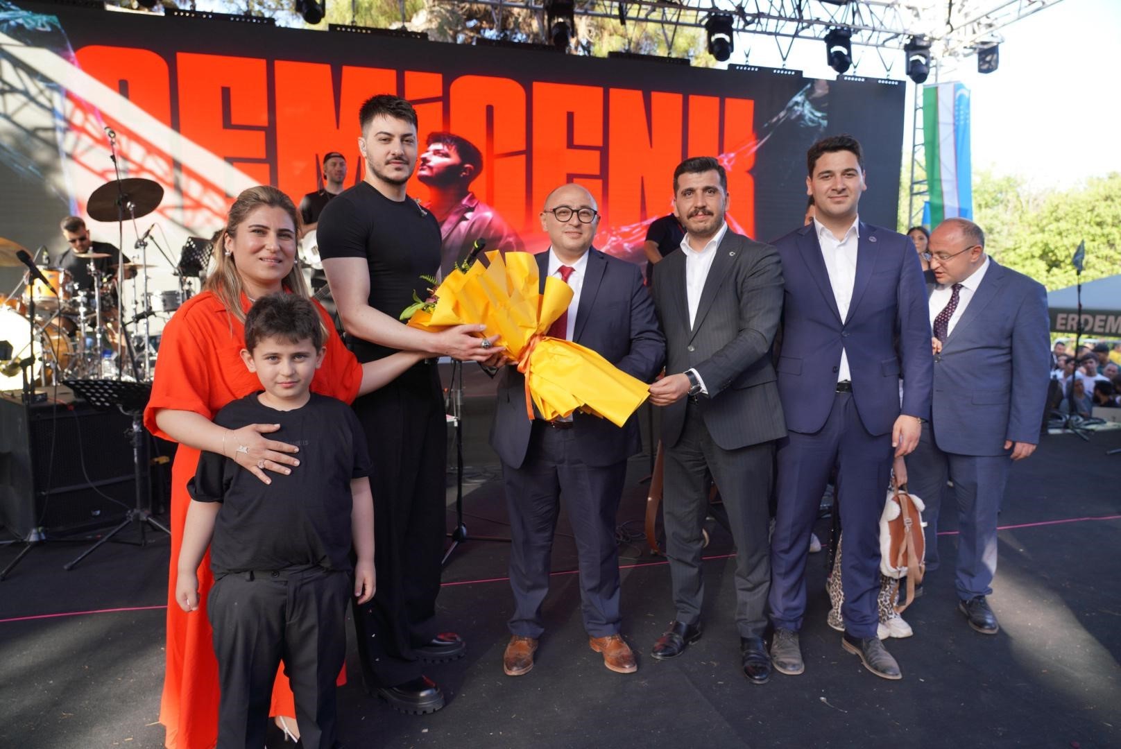 Binlerce Kişi Geldi Geleneksel Türkmen Şöleni Coşkulu Geçti (1) (Large)