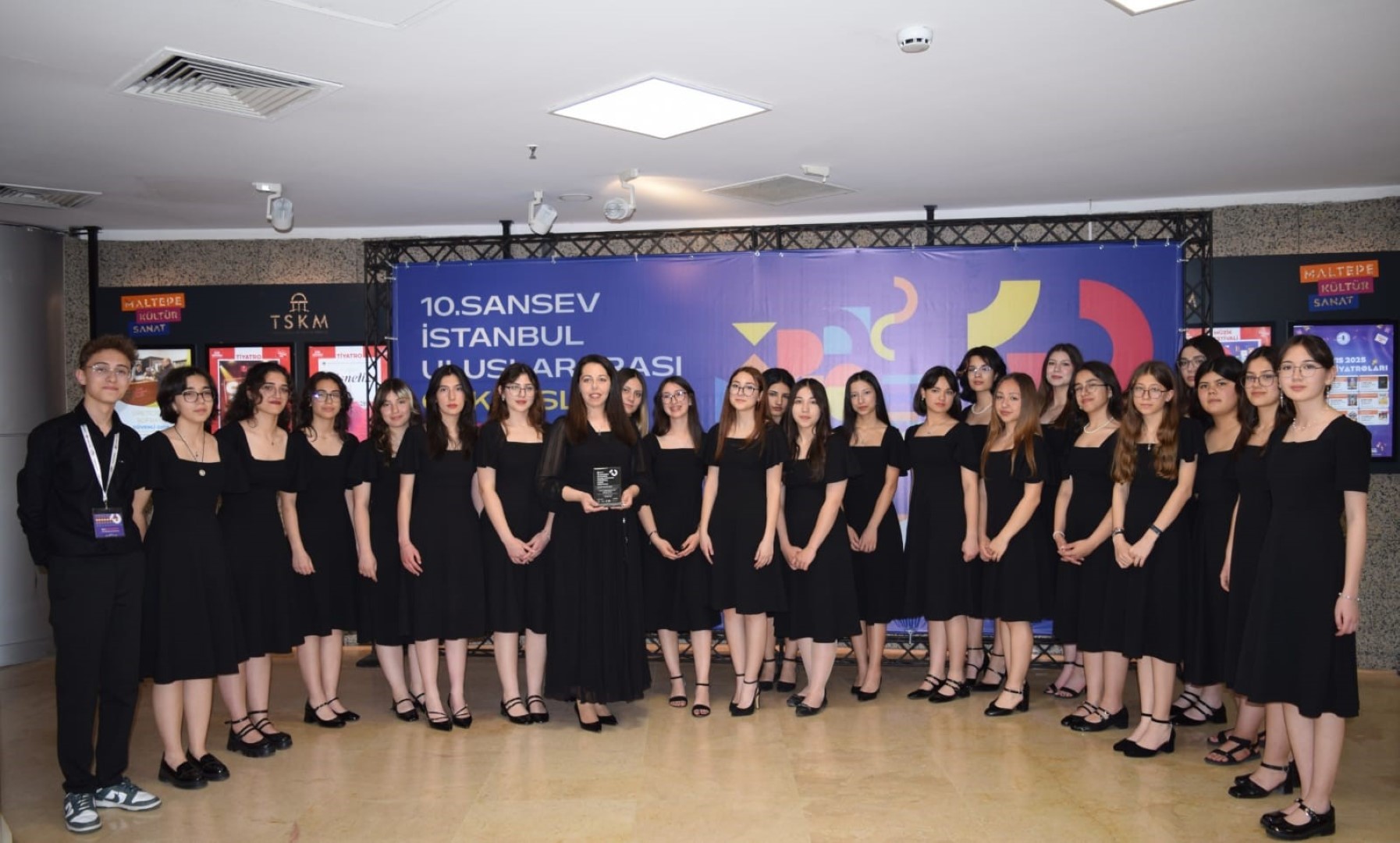 Burdur Tobb Anadolu Lisesi Korosu Uluslararası Festivallerden Ödüllerle Döndü (2) (Large)