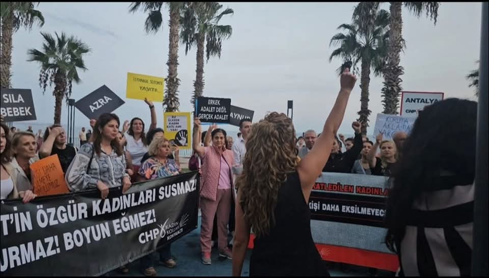 Chp Kadın Kolları (2)