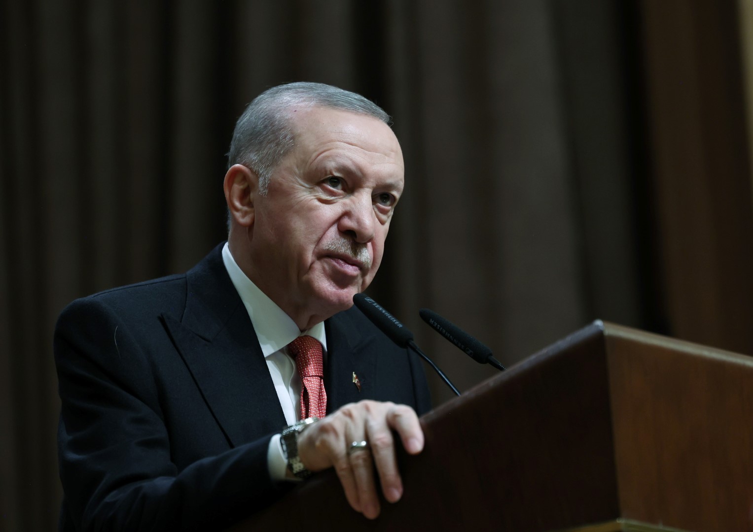 Cumhurbaşkanı Erdoğan Yetkisini Kötüye Kullananın Gözünün Yaşına Bakmadık, Bakmayız (4) (Large)