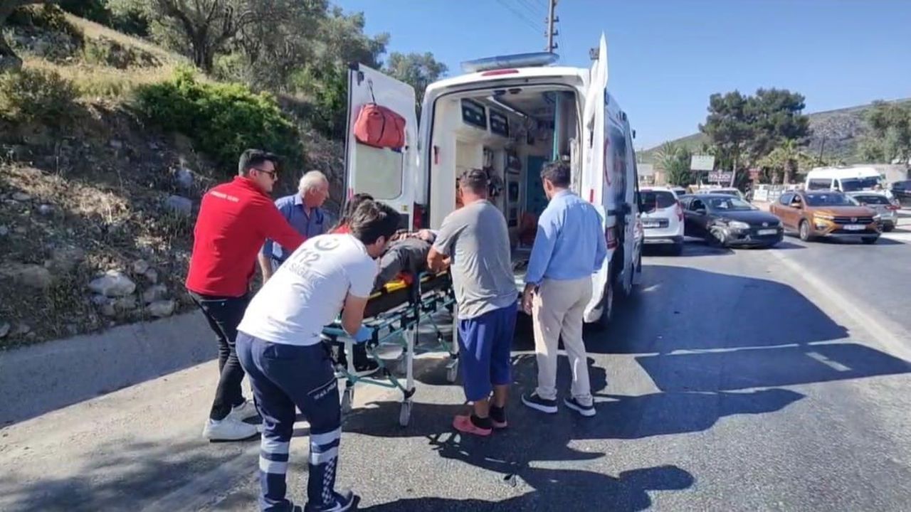 Direksiyon Basinda Fenalasti 3 Araca Carpti (3)