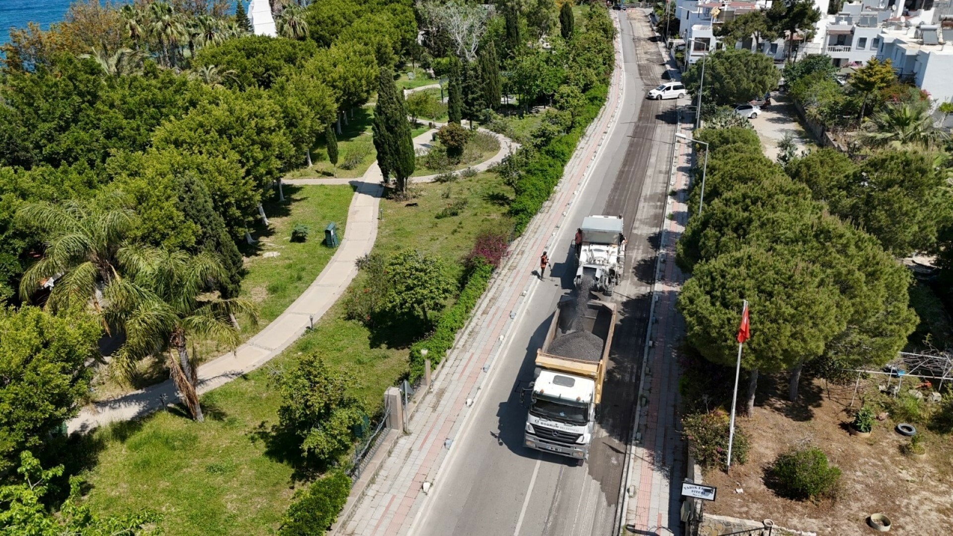 Gazi Mustafa Kemal Bulvari Yenileniyor 724324 214054 (Large)