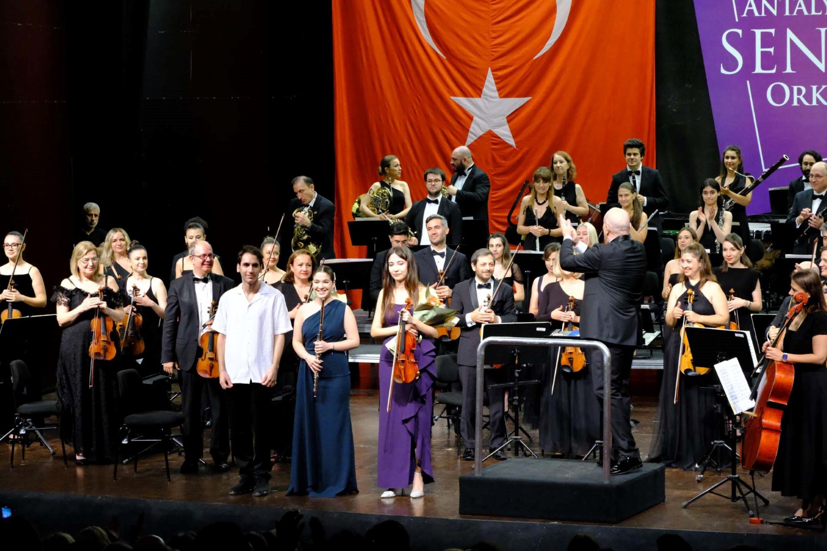 Genc Yeteneklerle 19 Mayis Ozel Konseri 729737 215660 (Large)
