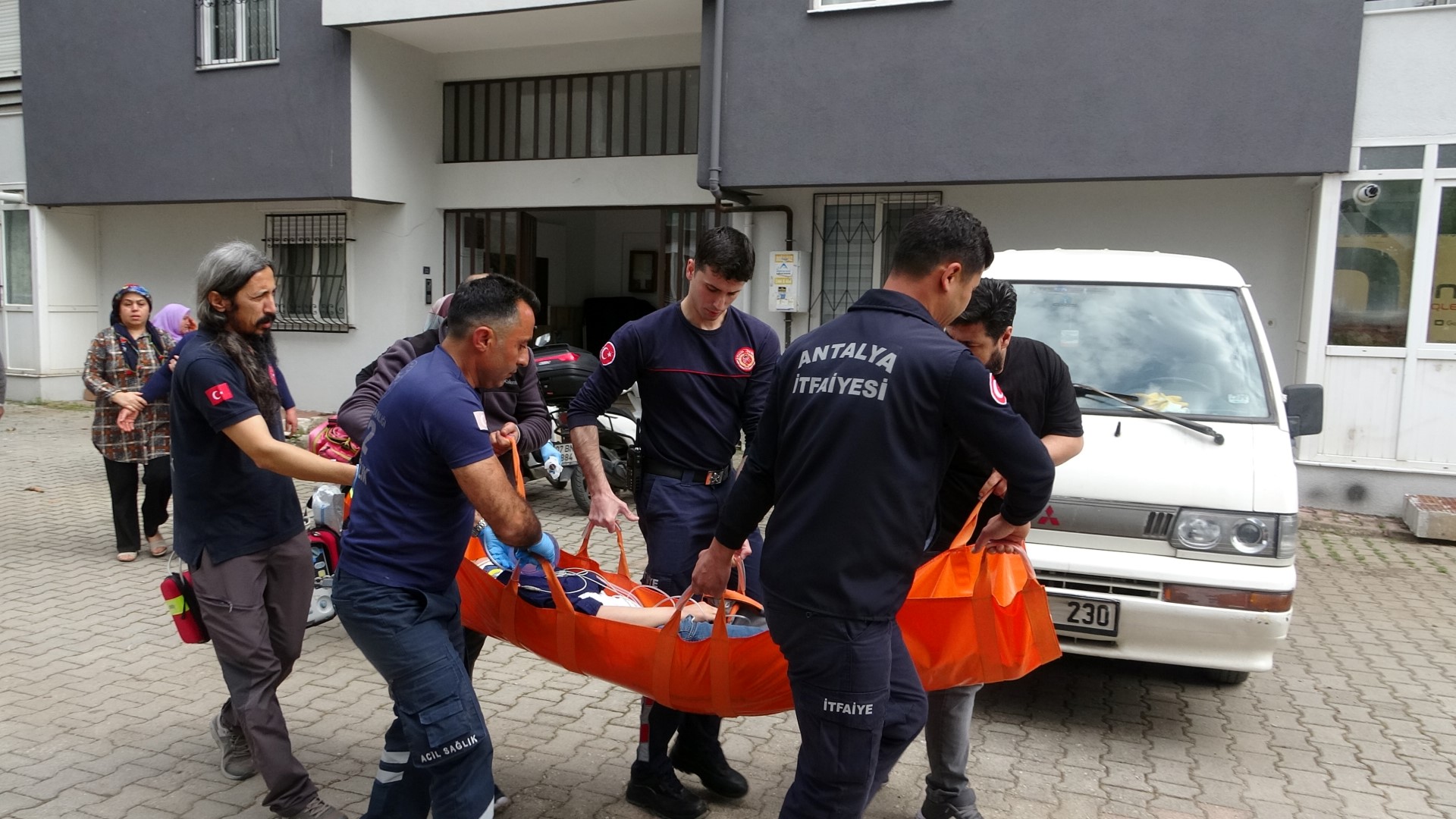 Hayata Döndürüldü (1)