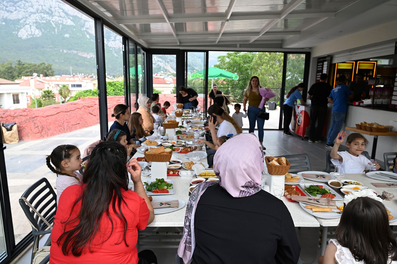 Kemer Anneler Günü (2)