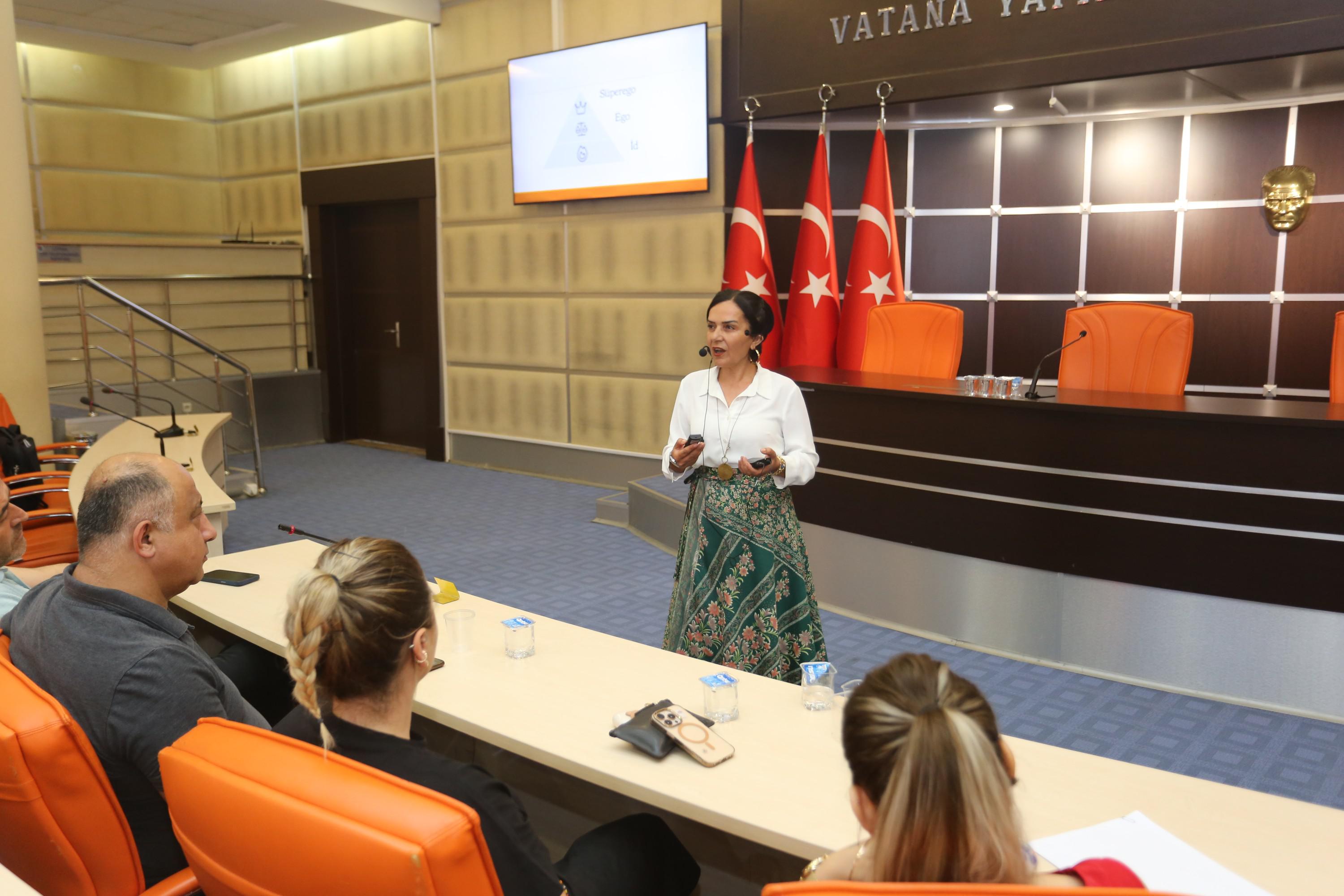 Kepez Belediyesi Hizmet Ici Egitimlerde Hiz Kesmiyor 4