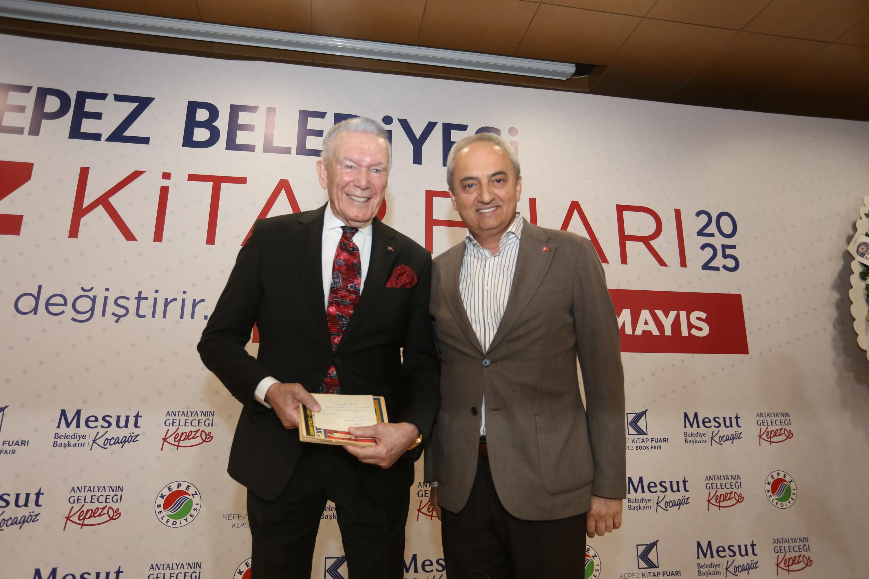 Kepez Kitap Fuari Ile Antalyada On Gunluk Kultur Soleni 3