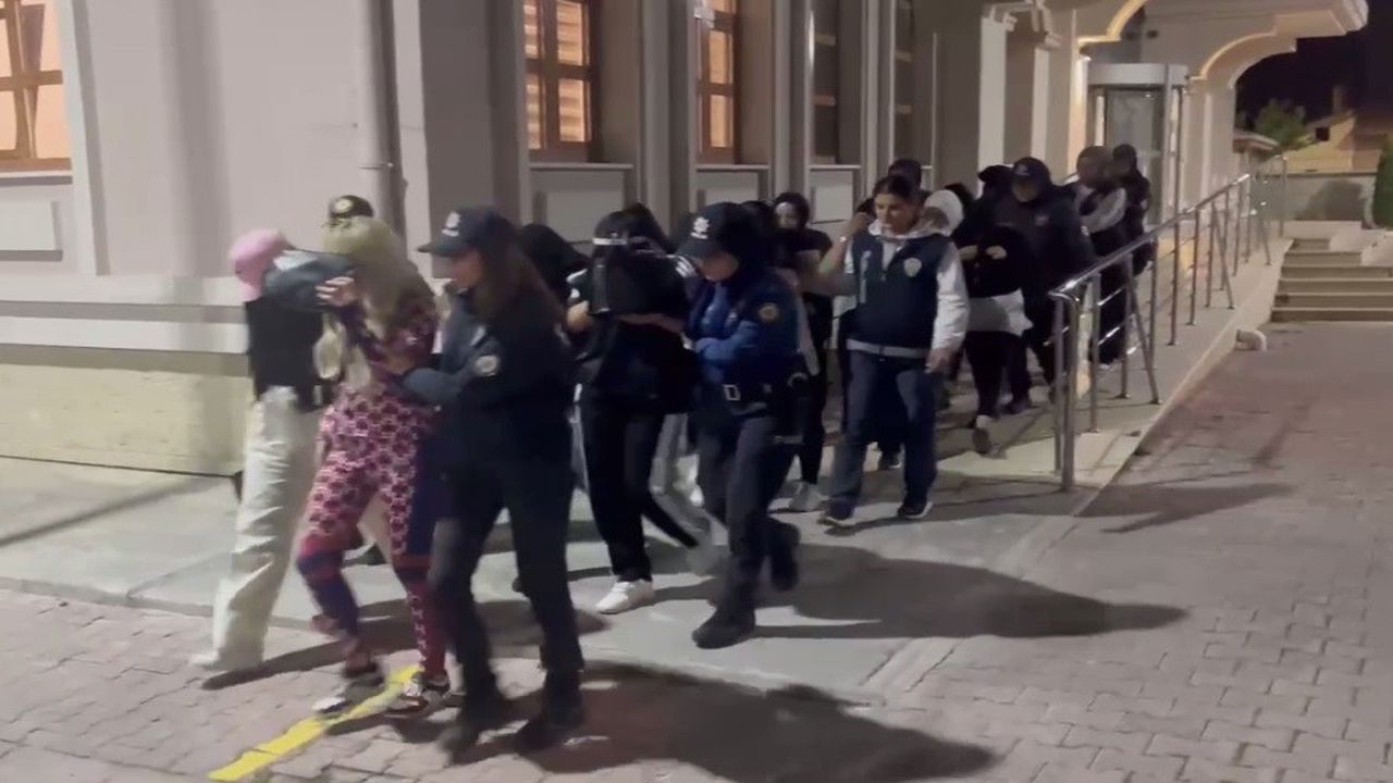Konya Sahmat Operasyonu (1)
