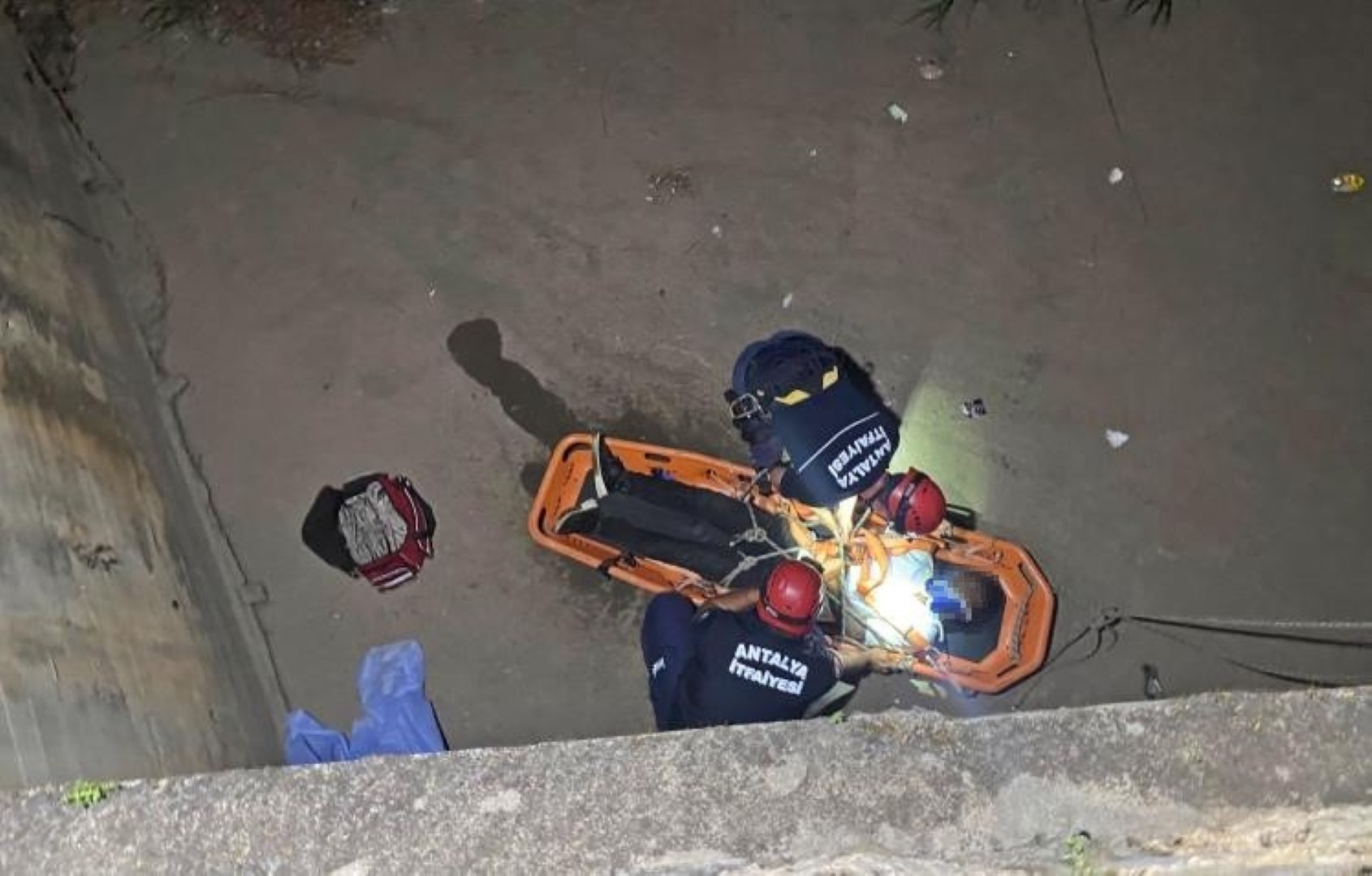 Köprüden Düşen Genç (2)