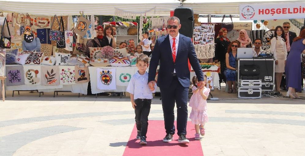 Köşklü Kursiyerler El Emeği Ürünlerini Sergiledi (3)