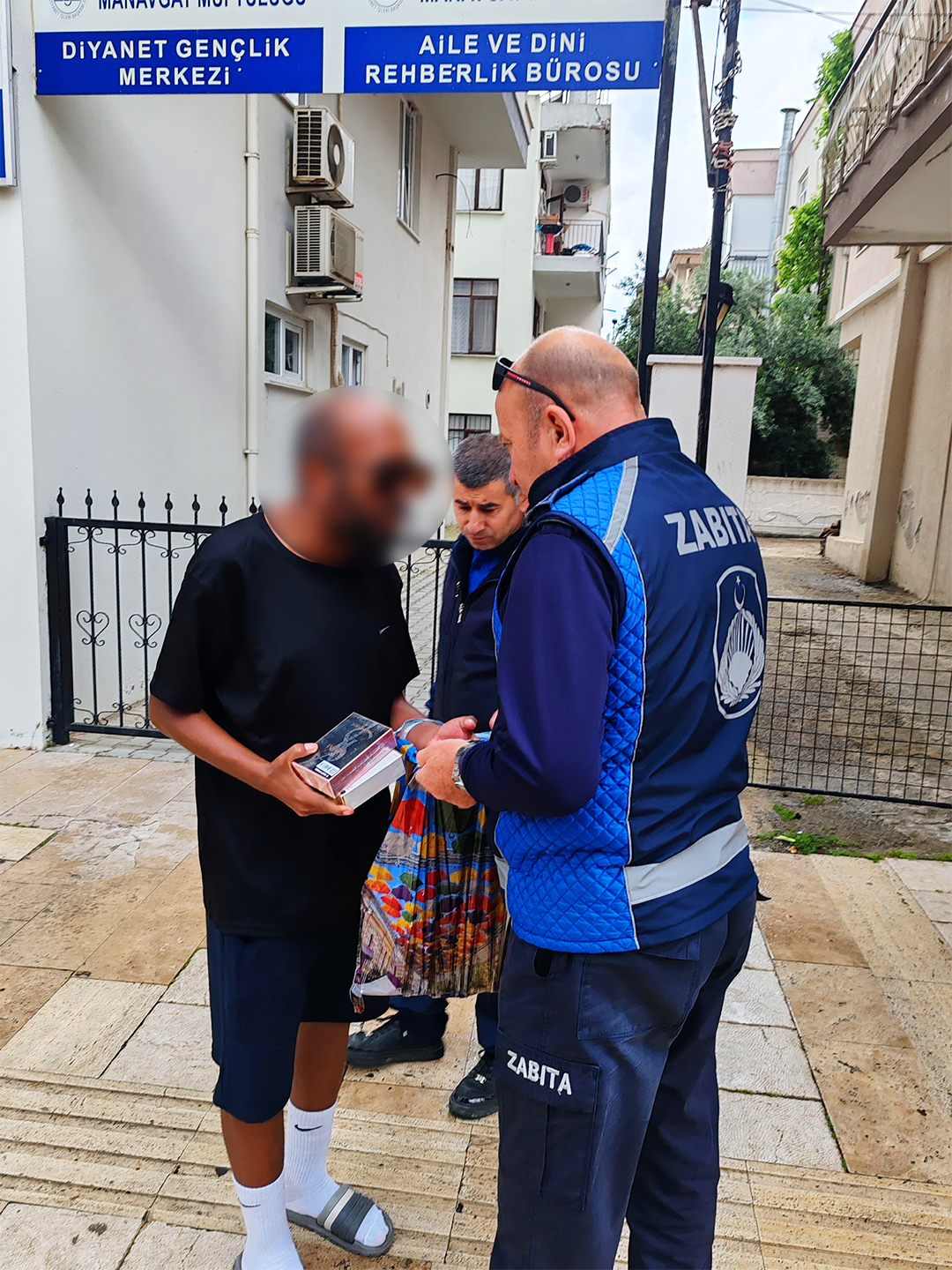 Manavgat’ta Huzur Ve Güvenlik Için Zabıta Ekipleri Sahada (3)