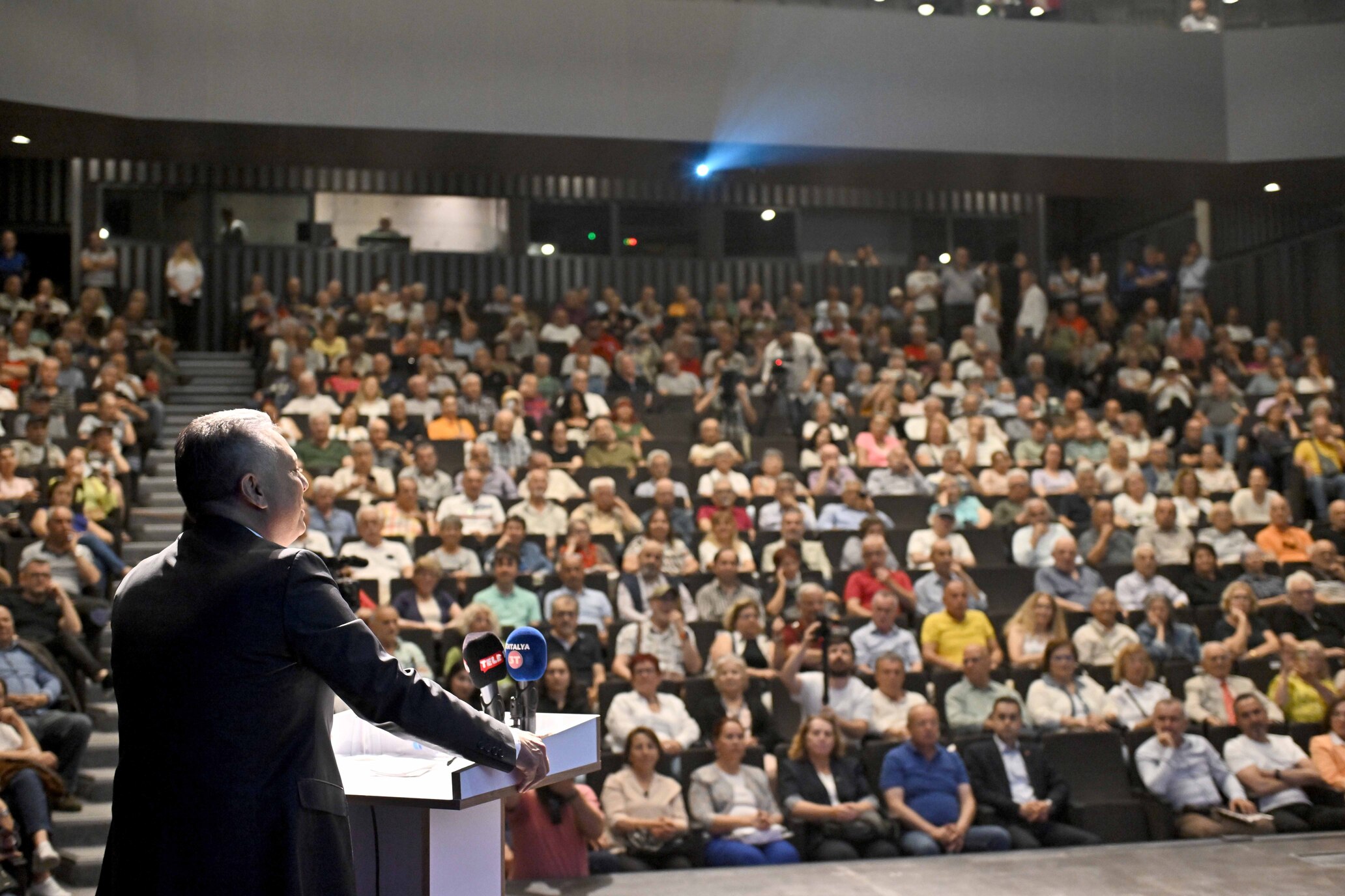 Muratpaşa Belediye Başkanı Ümit Uysal ‘Anayasa Tartışmalarının Zemini Sağlıksız’ (3)