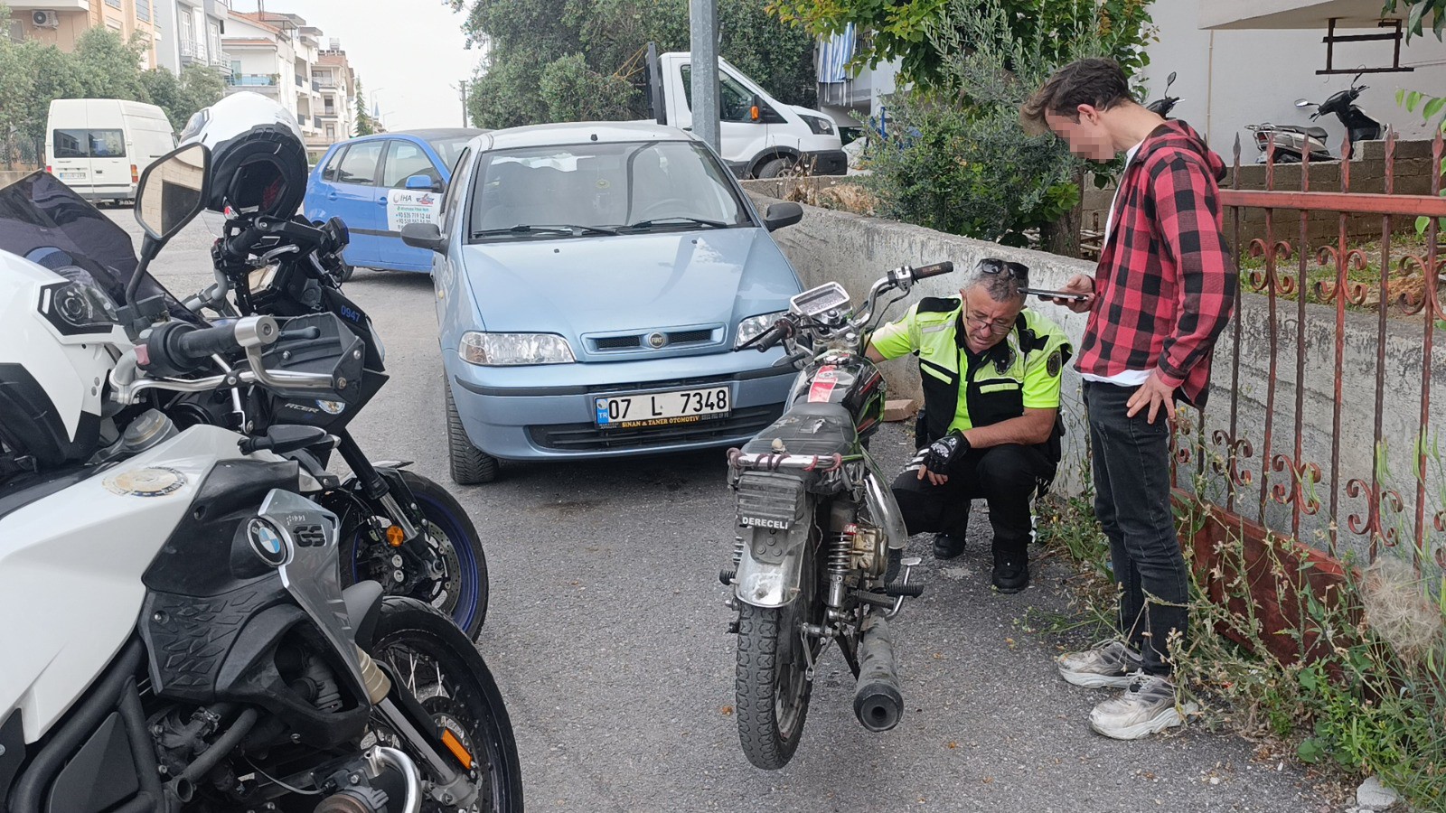 Polisi Görünce Kaçan Motosikletliye 19 Bin 677 Tl Para Cezası (1)